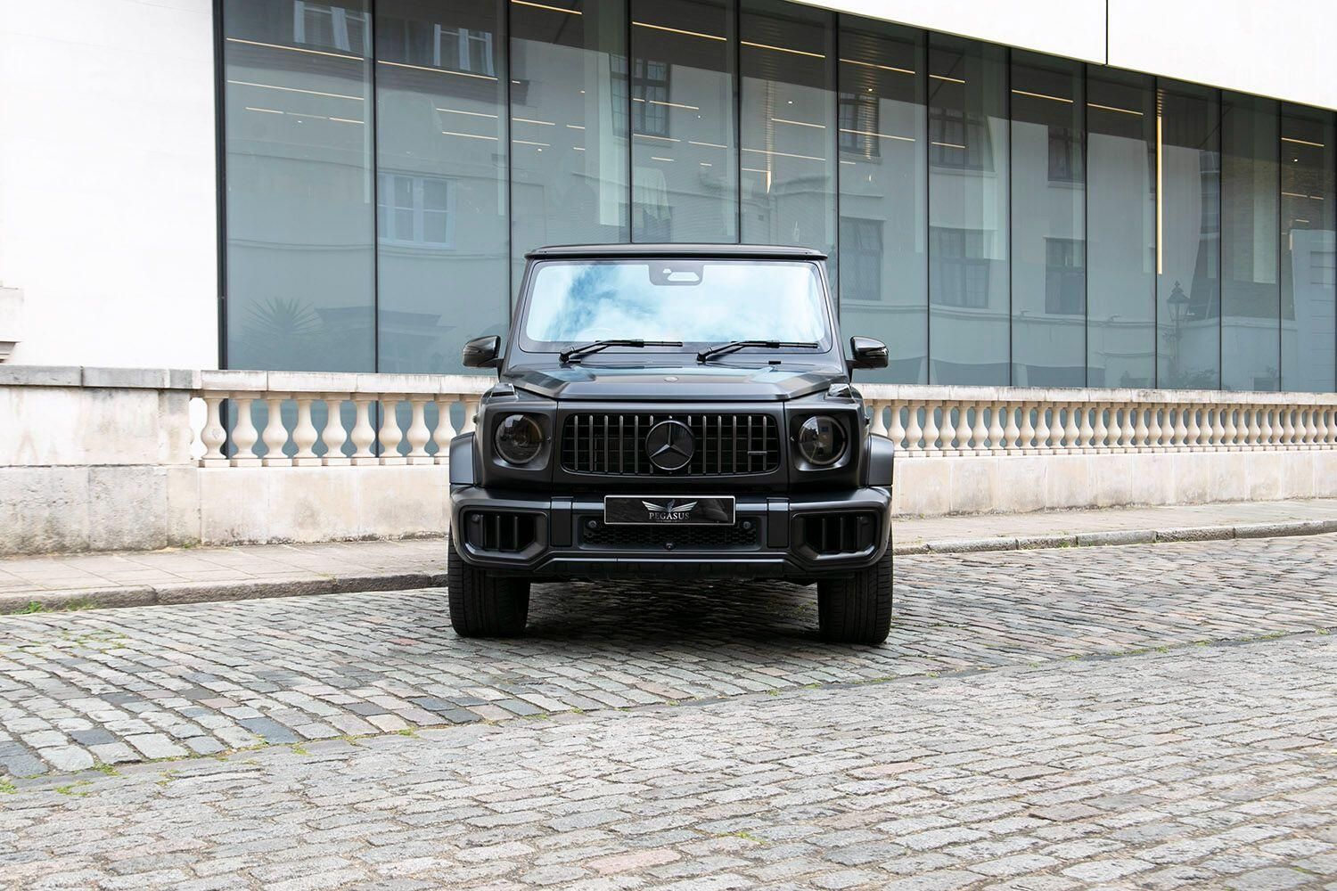MERCEDES-BENZ G CLASS AMG STATION WAGON SPECIAL EDITIONS G63 Magno Edition 5dr 9G-Tronic for sale UK - Slide 4