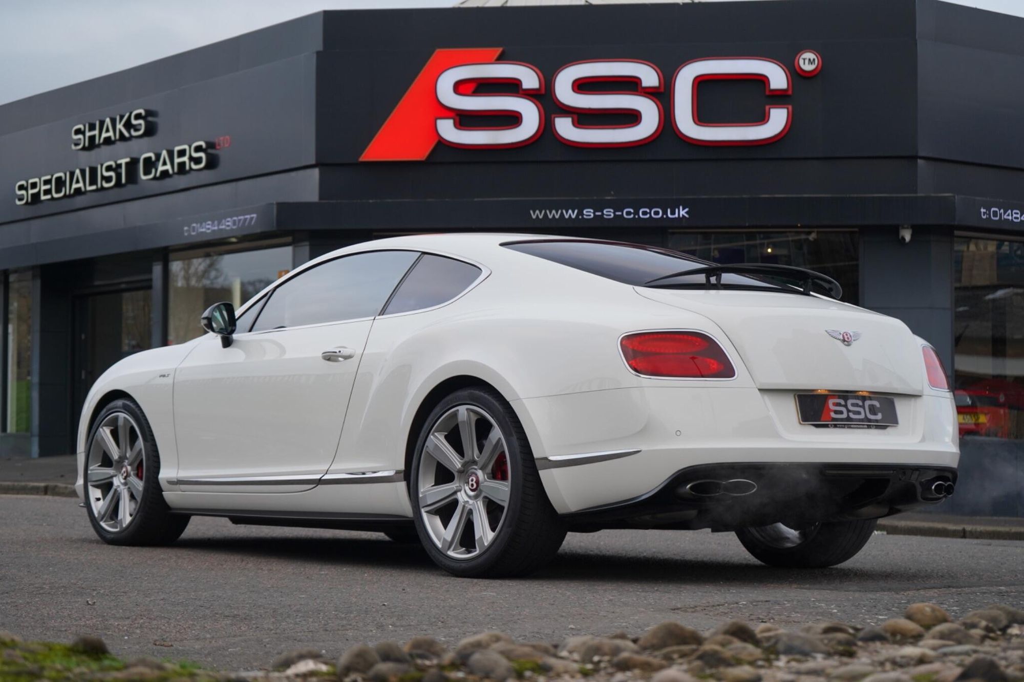 BENTLEY CONTINENTAL GT COUPE 4.0 V8 2dr Auto for sale UK - Slide 2