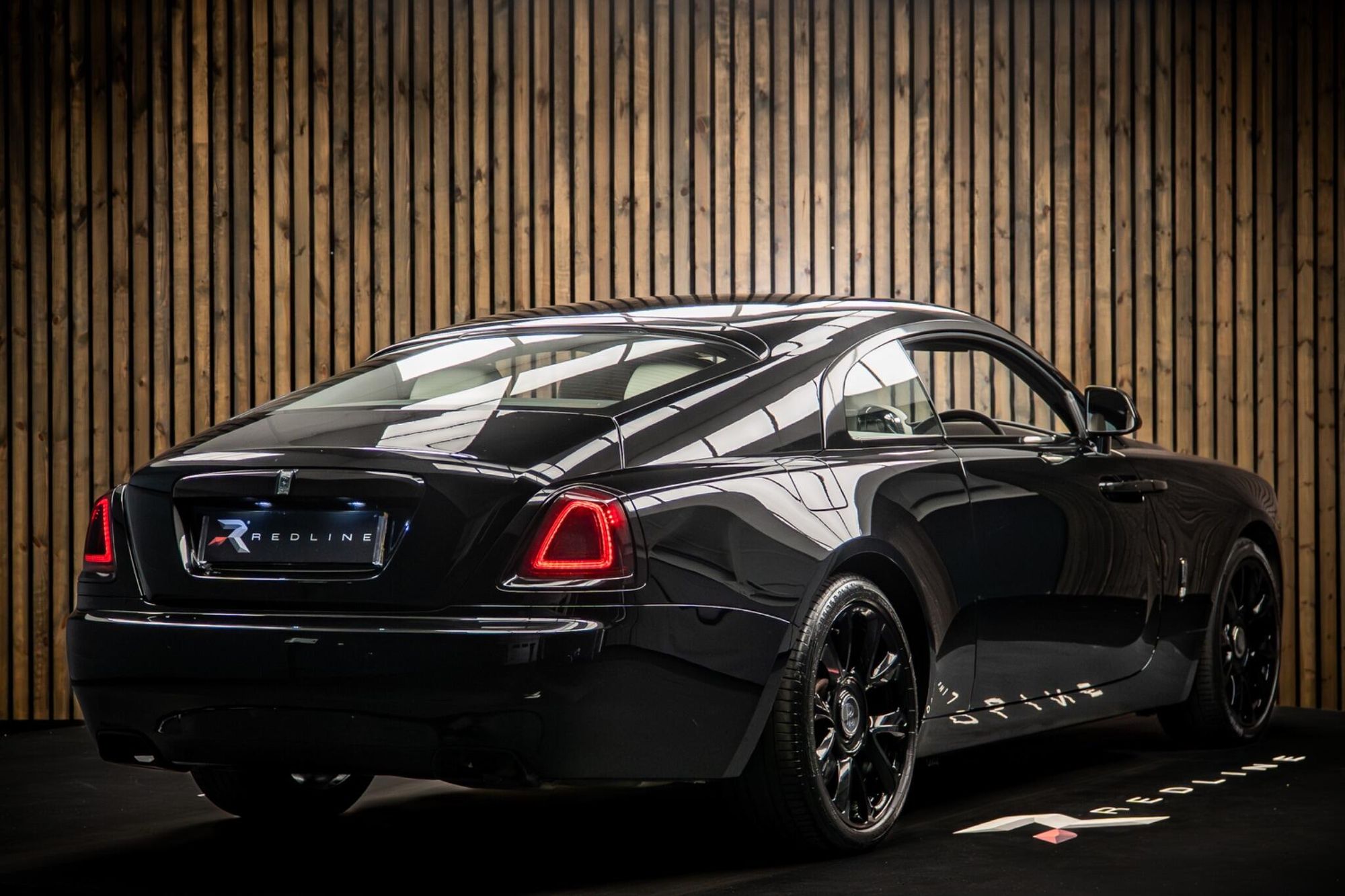 ROLLS-ROYCE WRAITH COUPE 2dr Auto for sale UK - Slide 4