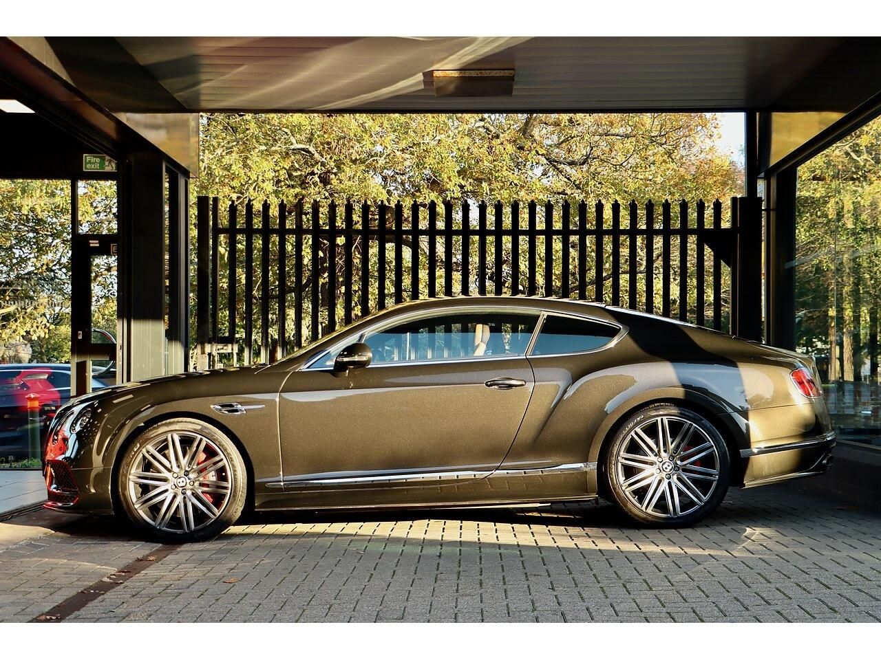 BENTLEY CONTINENTAL GT COUPE 6.0 W12 [635] Speed 2dr Auto for sale UK - Slide 4