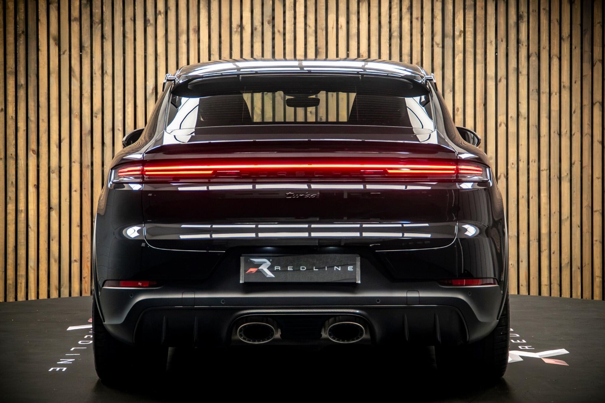 PORSCHE CAYENNE COUPE Turbo E-Hybrid 5dr Tiptronic S [GT Package] for sale UK - Slide 6