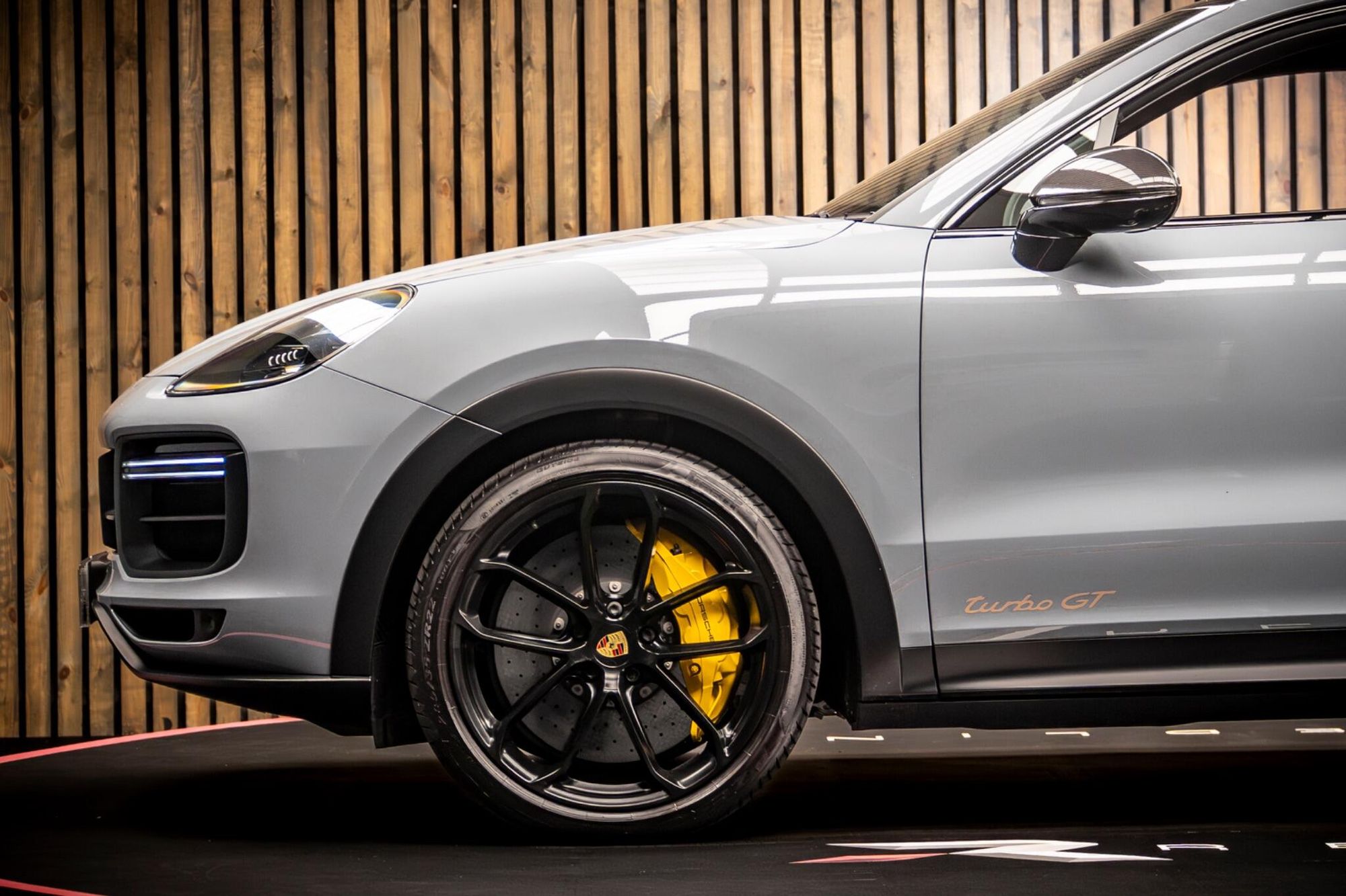 PORSCHE CAYENNE COUPE Turbo GT 5dr Tiptronic S for sale UK - Slide 9