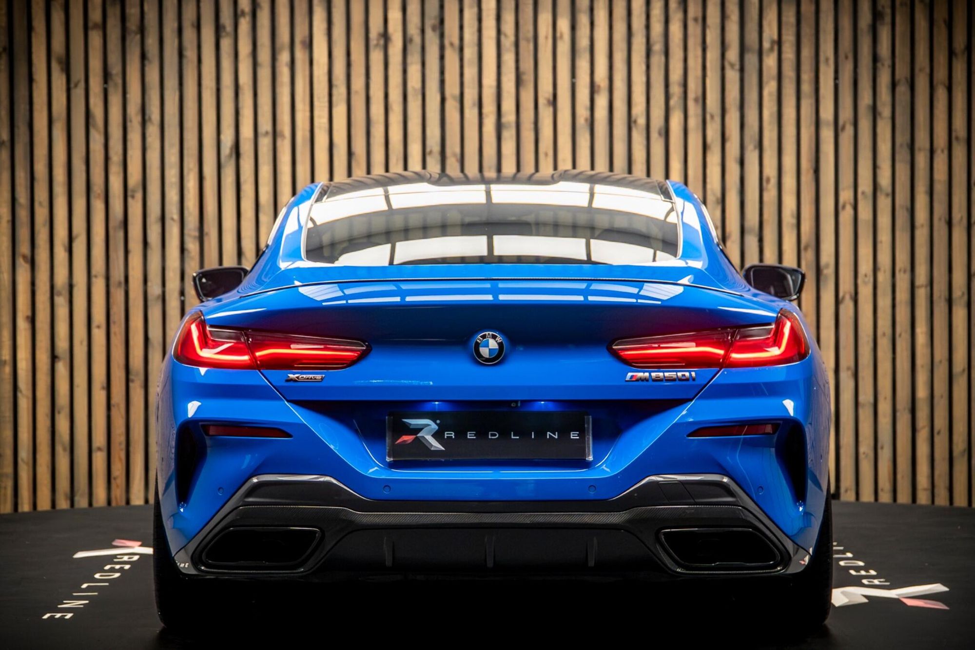 BMW 8 SERIES COUPE M850i xDrive 2dr Auto for sale UK - Slide 6