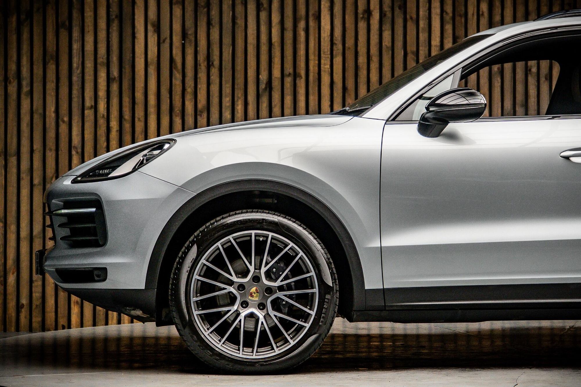 PORSCHE CAYENNE ESTATE 5dr Tiptronic S for sale UK - Slide 9