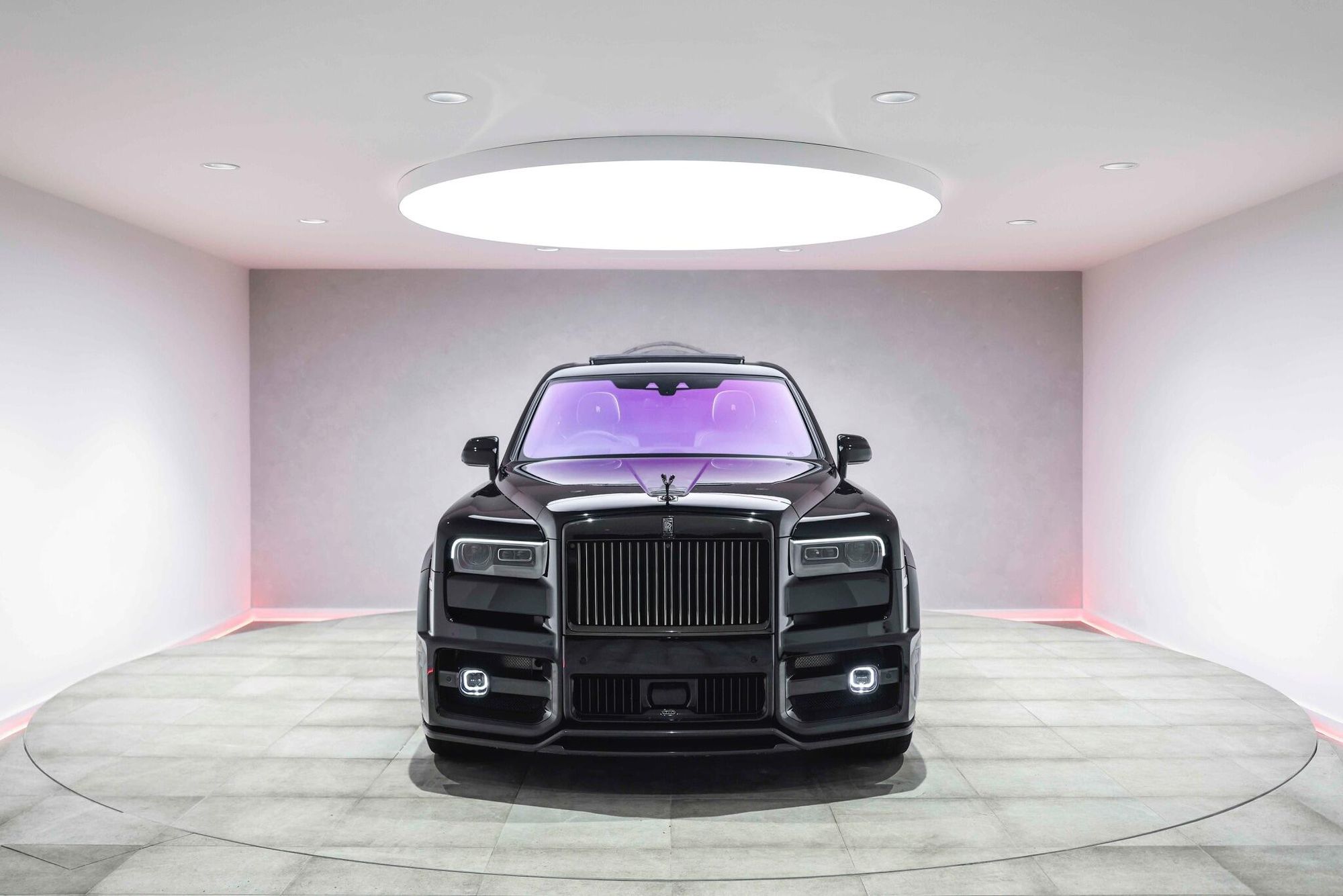 ROLLS-ROYCE CULLINAN ESTATE Black Badge 5dr Auto for sale UK - Slide 6
