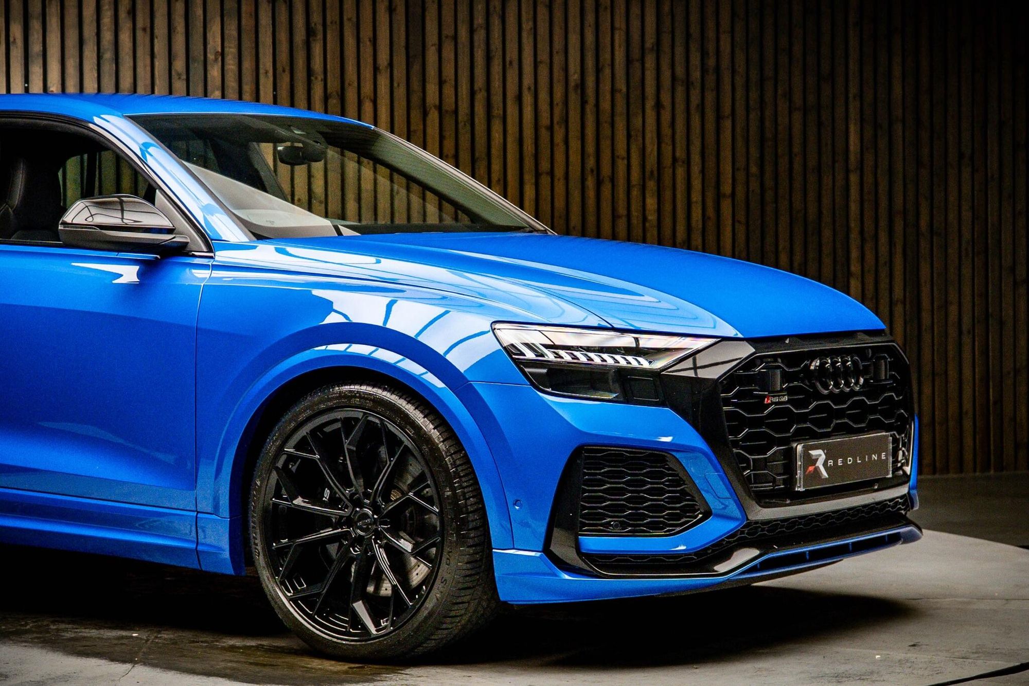 AUDI Q8 ESTATE SQ8 TFSI Quattro 5dr Tiptronic for sale UK - Slide 10