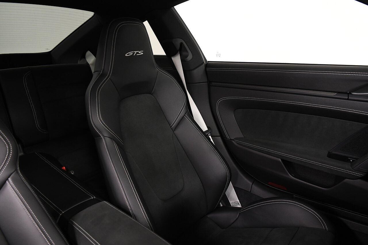 PORSCHE 911 [992] CARRERA COUPE GTS 2dr PDK for sale UK - Slide 10