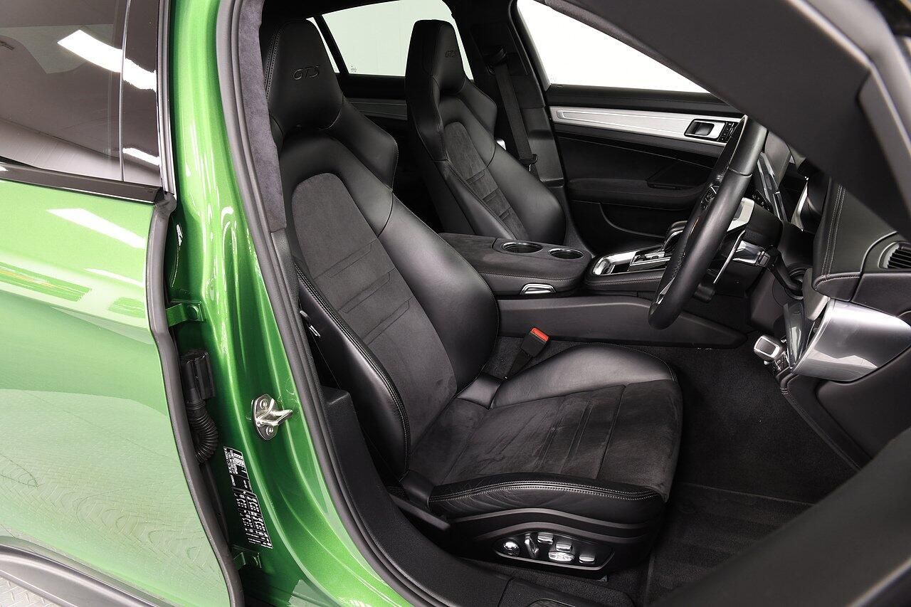 PORSCHE PANAMERA HATCHBACK 4.0 V8 Turbo GTS 5dr PDK for sale UK - Slide 7