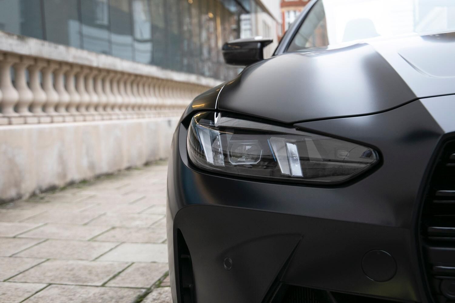 BMW M4 Convertible 3.0 Competition M xDrive 530 Steptronic 2 Door Auto for sale UK - Slide 2