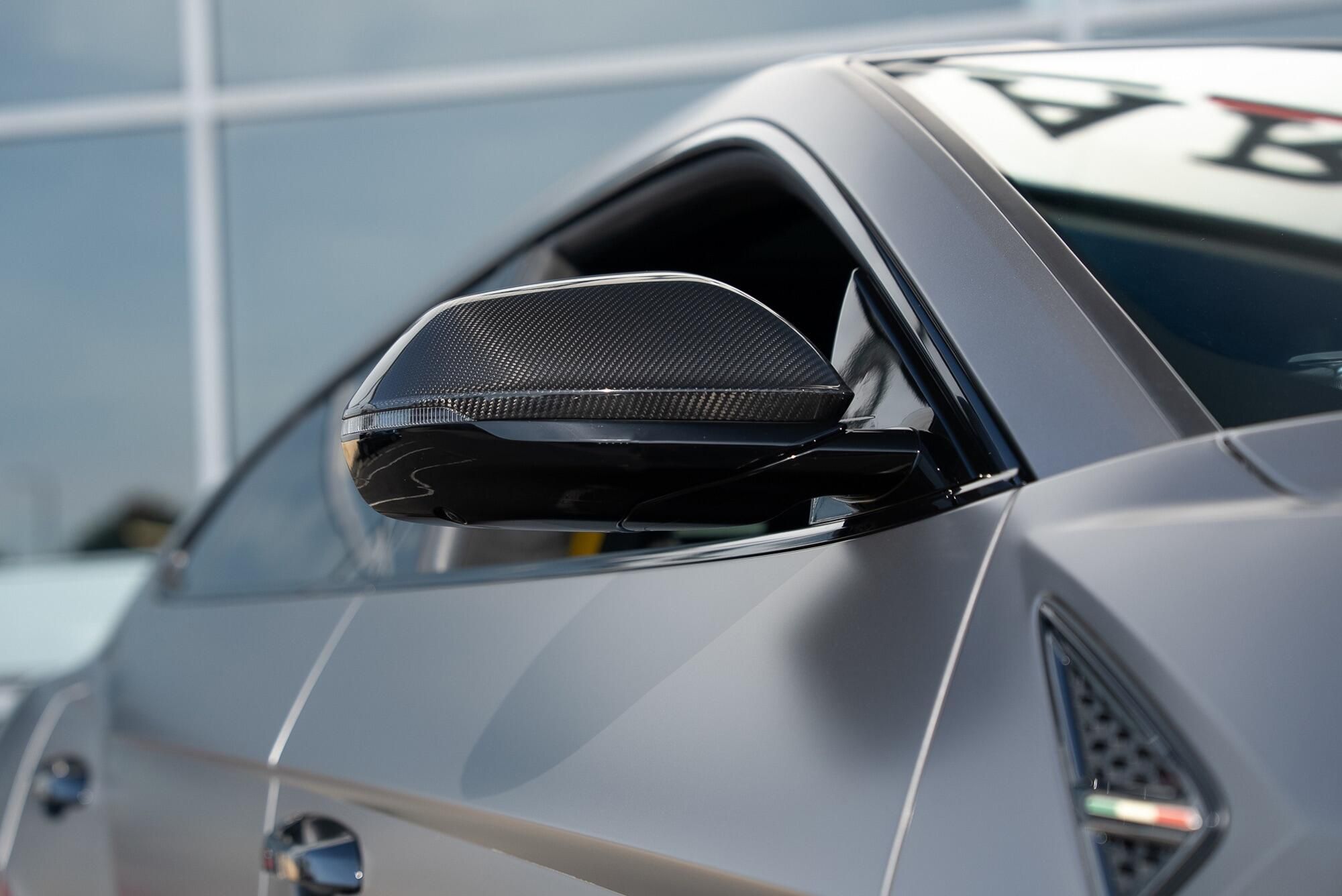 LAMBORGHINI URUS ESTATE 4.0T FSI V8 Performante 5dr Auto for sale UK - Slide 9