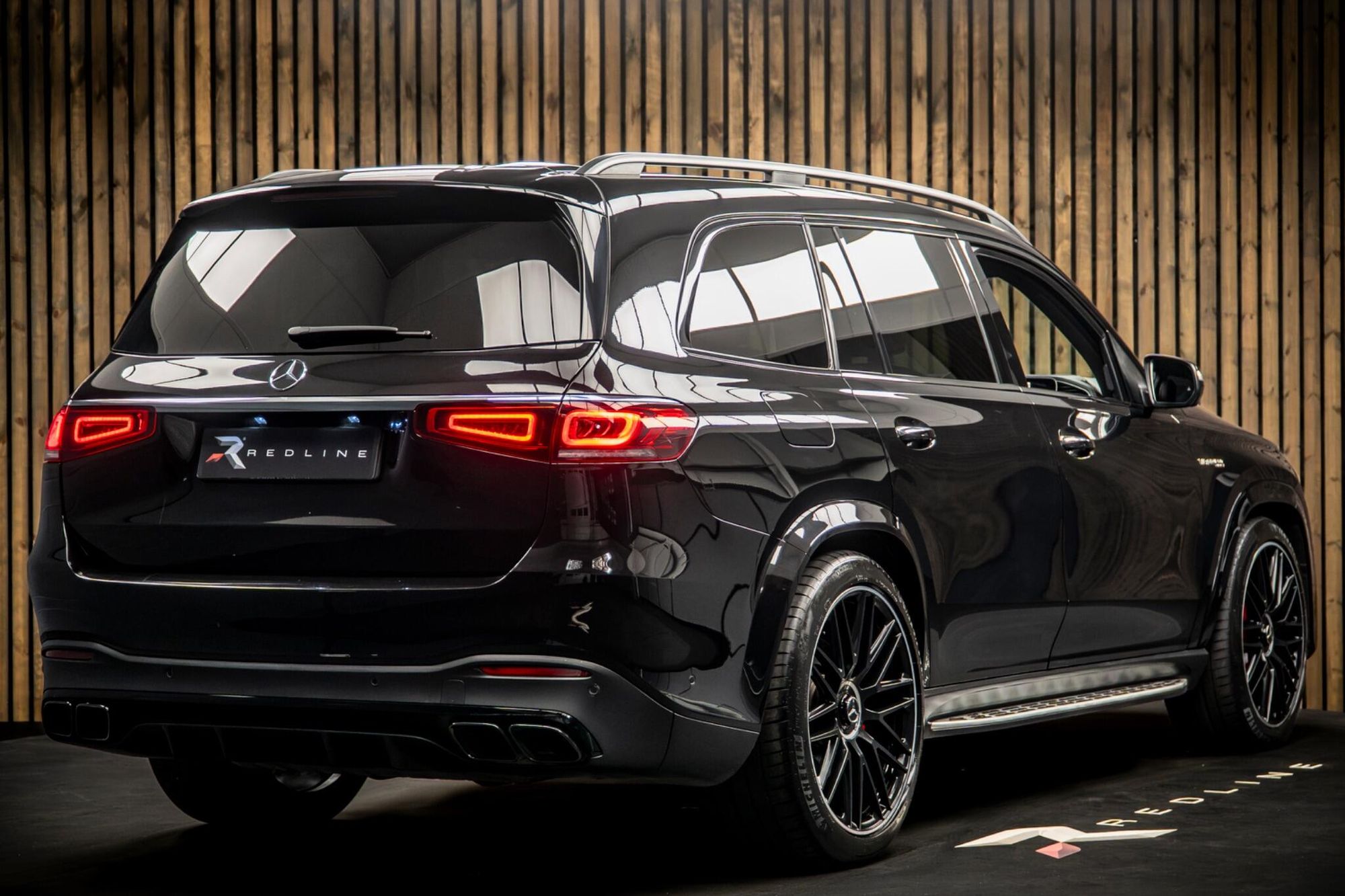 MERCEDES-BENZ GLS AMG ESTATE GLS 63 4Matic+ Night Edition Executive 5dr TCT for sale UK - Slide 4