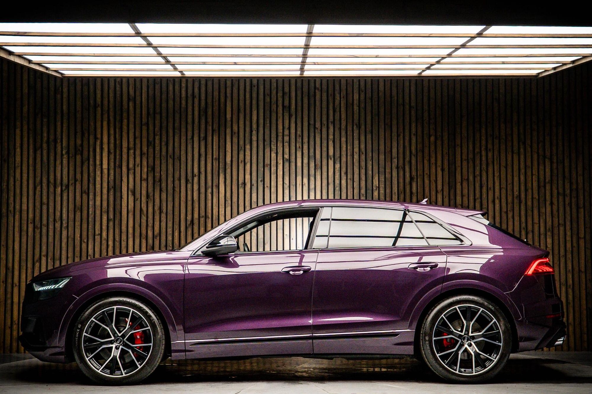 AUDI Q8 ESTATE SQ8 TFSI Quattro Vorsprung 5dr Tiptronic for sale UK - Slide 7