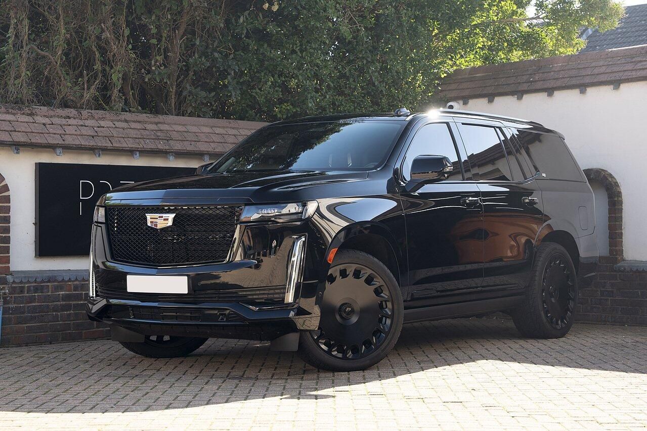 CADILLAC ESCALADE STATION WAGON 6.2 V8 Sport Platinum 5dr Auto for sale UK