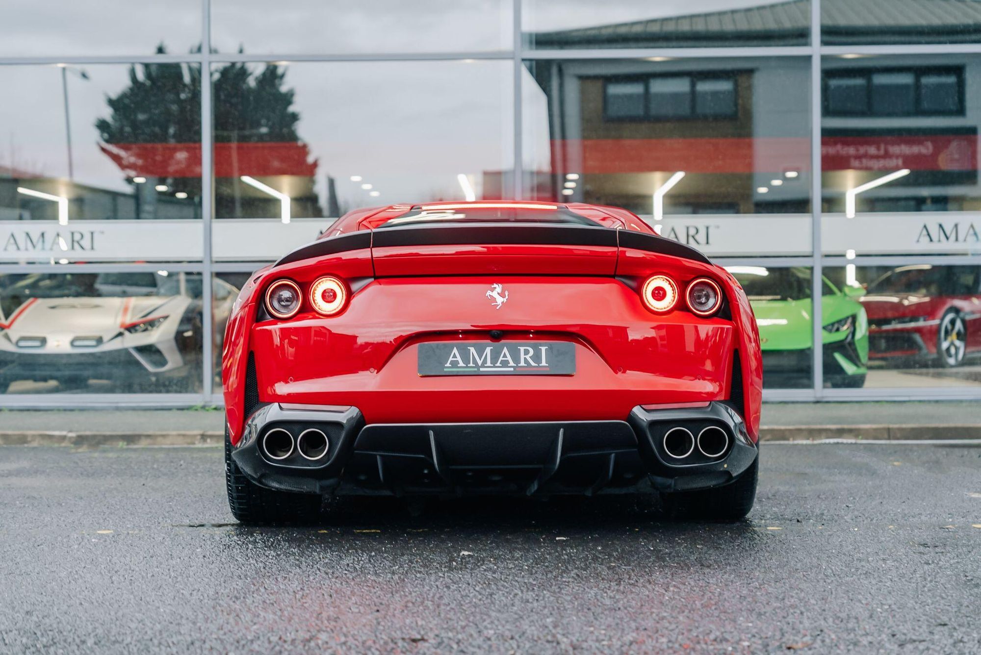 FERRARI 812 SUPERFAST COUPE 2dr Auto for sale UK - Slide 7