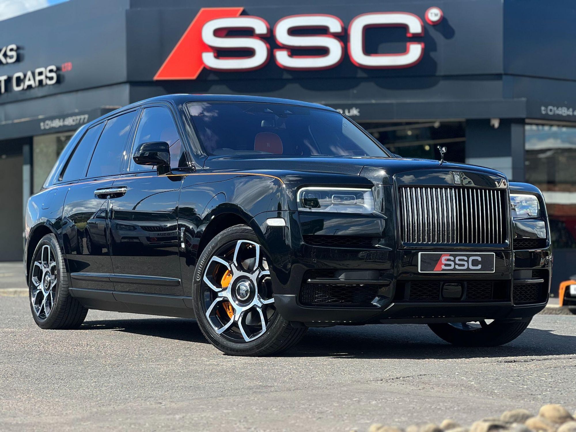 ROLLS-ROYCE CULLINAN ESTATE Black Badge 5dr Auto for sale UK