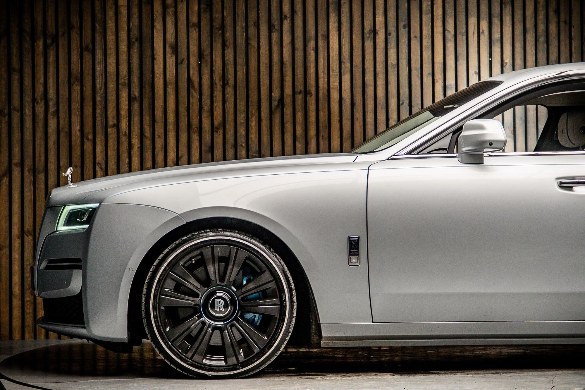 ROLLS-ROYCE GHOST SALOON 4dr Auto for sale UK - Slide 9