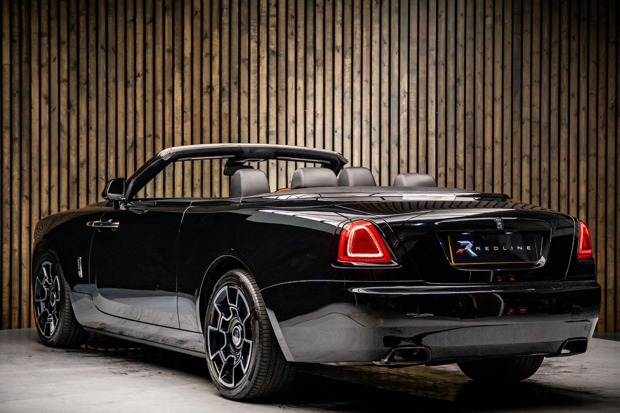 ROLLS-ROYCE DAWN CONVERTIBLE 2dr Auto for sale UK - Slide 3