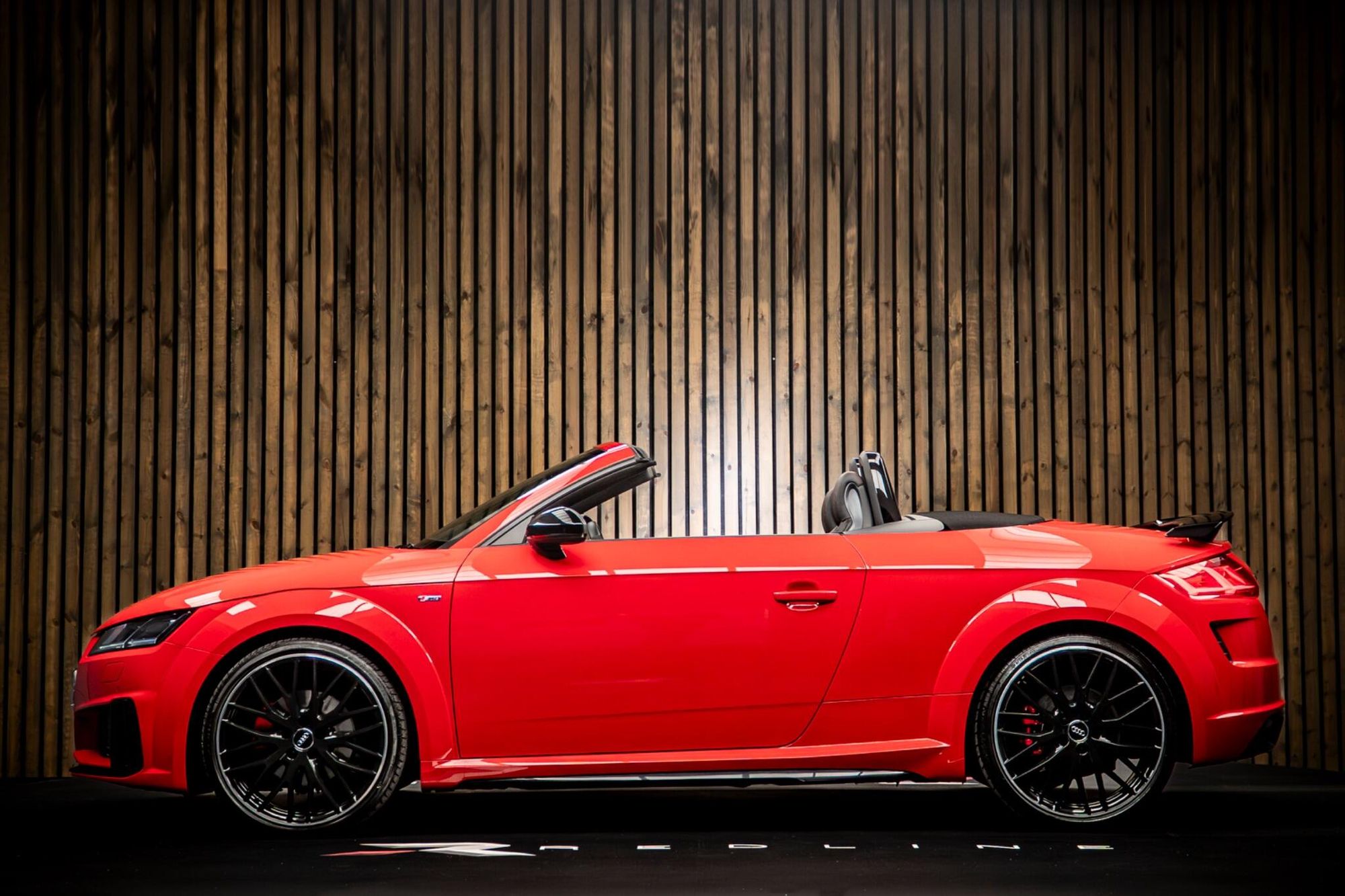 AUDI TT ROADSTER 40 TFSI Final Edition 2dr S Tronic for sale UK - Slide 7
