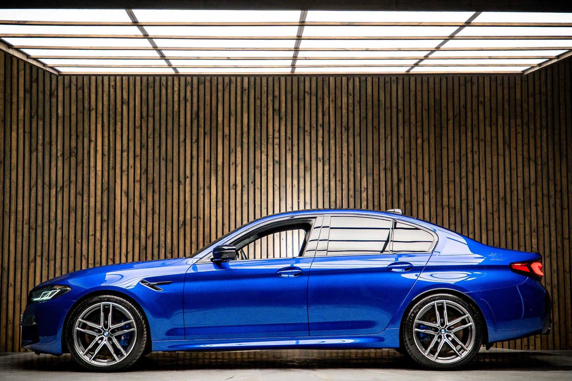 BMW M5 SALOON M5 Competition 4dr DCT for sale UK - Slide 7