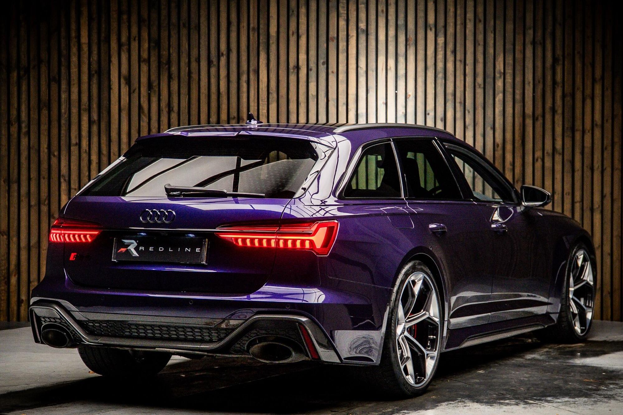 AUDI RS6 RS 6 AVANT RS 6 TFSI Quattro Performance 5dr Tiptronic for sale UK - Slide 4