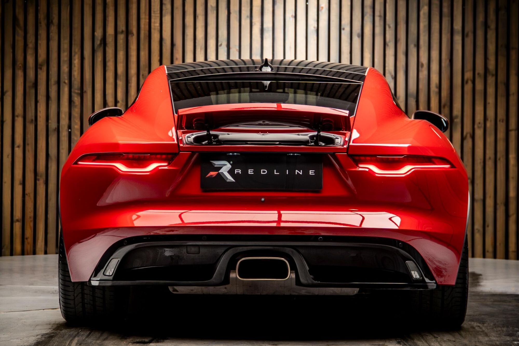 JAGUAR F-TYPE COUPE 2.0 P300 R-Dynamic Plus 2dr Auto for sale UK - Slide 6