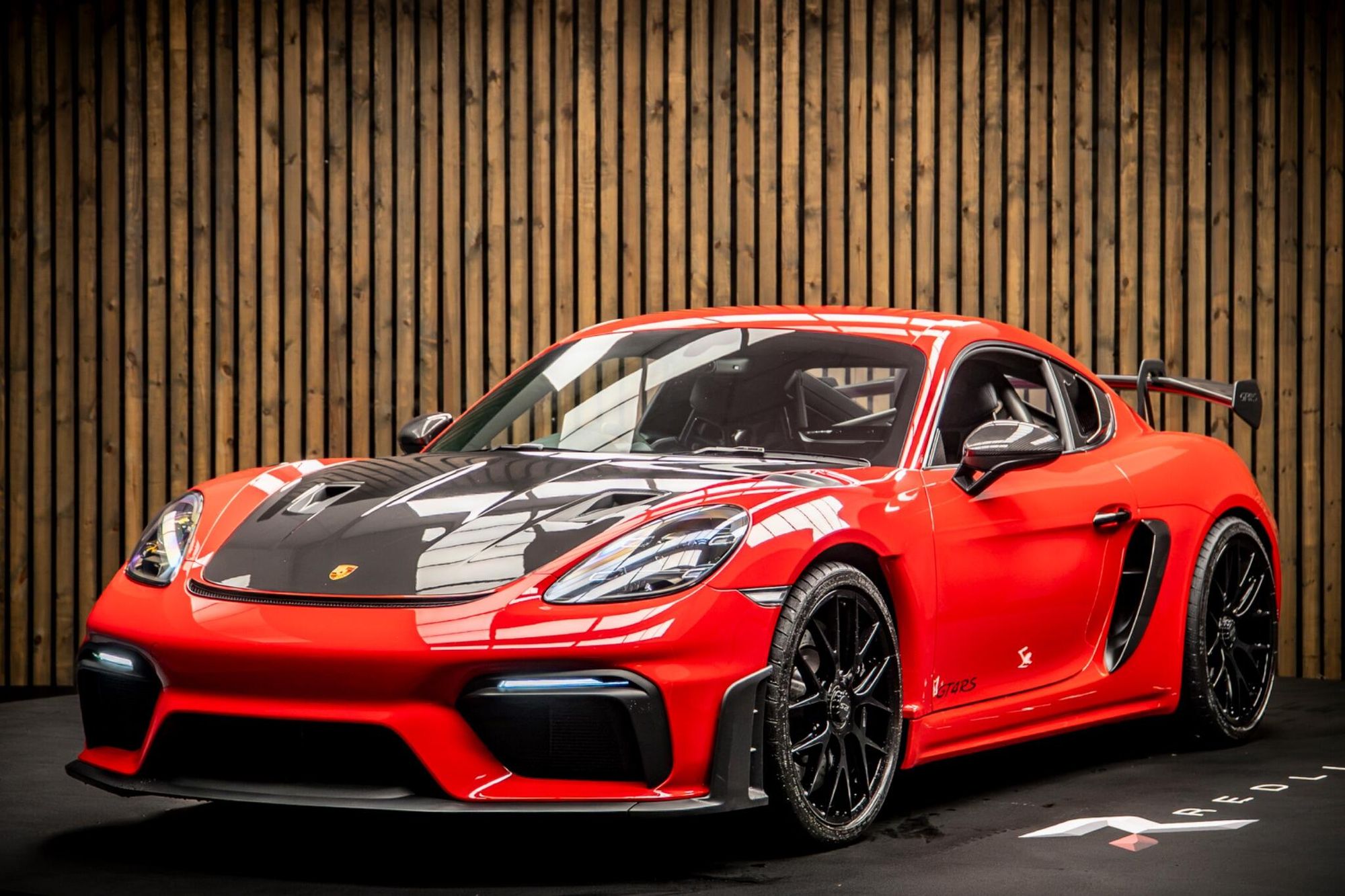 PORSCHE CAYMAN 718 COUPE 4.0 GT4 RS 2dr PDK for sale UK - Slide 8