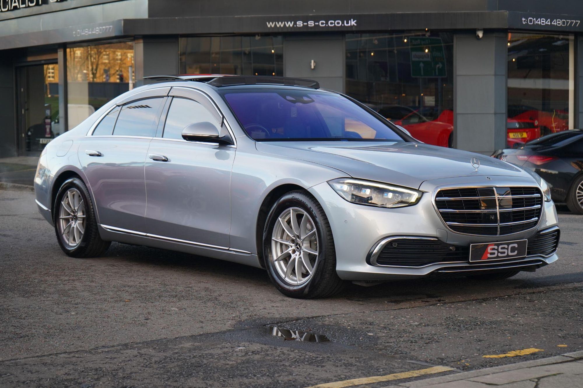 MERCEDES-BENZ S CLASS SALOON S500 4Matic AMG Line 4dr 9G-Tronic for sale UK - Slide 5