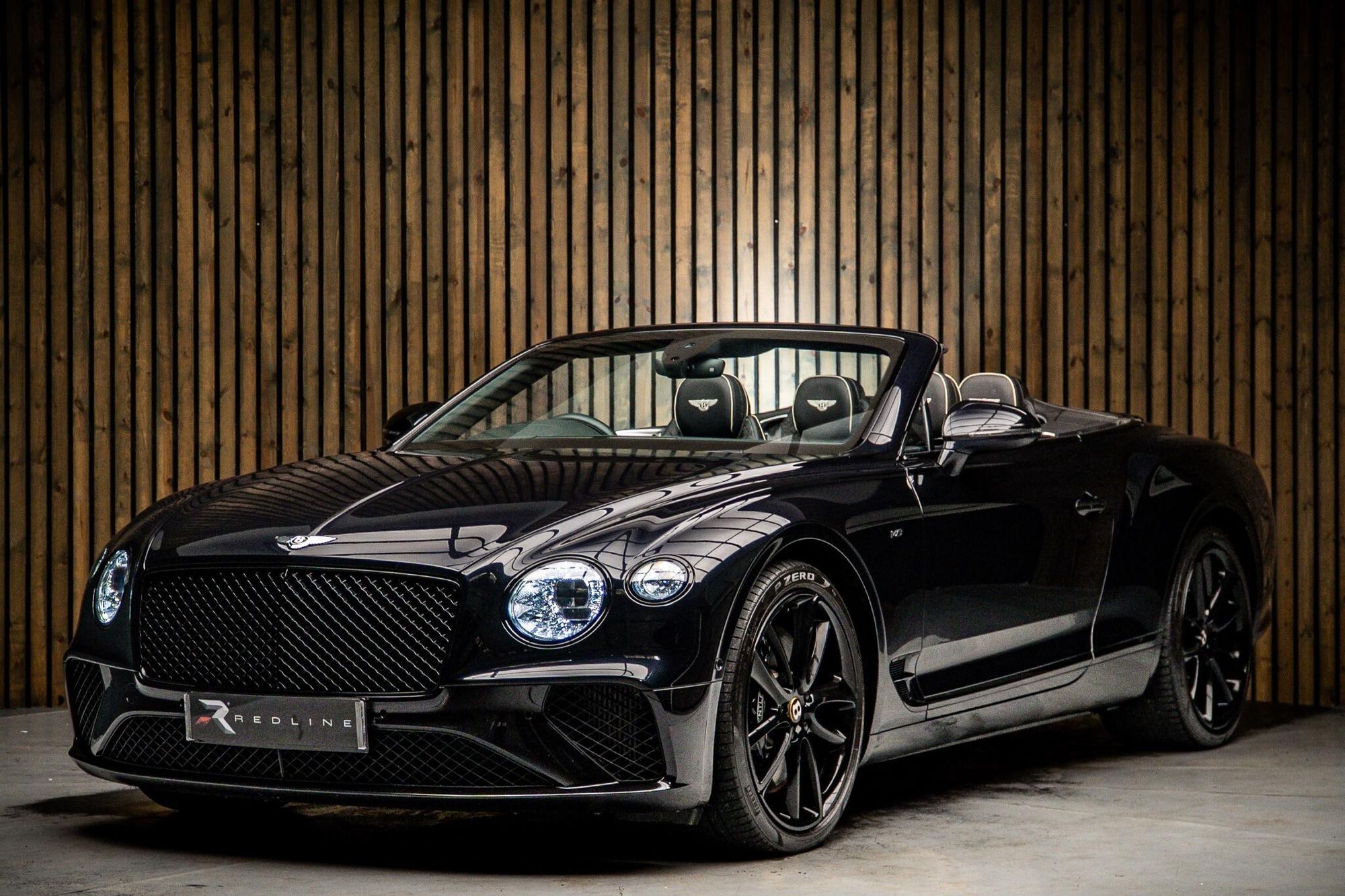 BENTLEY CONTINENTAL GTC CONVERTIBLE 4.0 V8 2dr Auto for sale UK - Slide 8