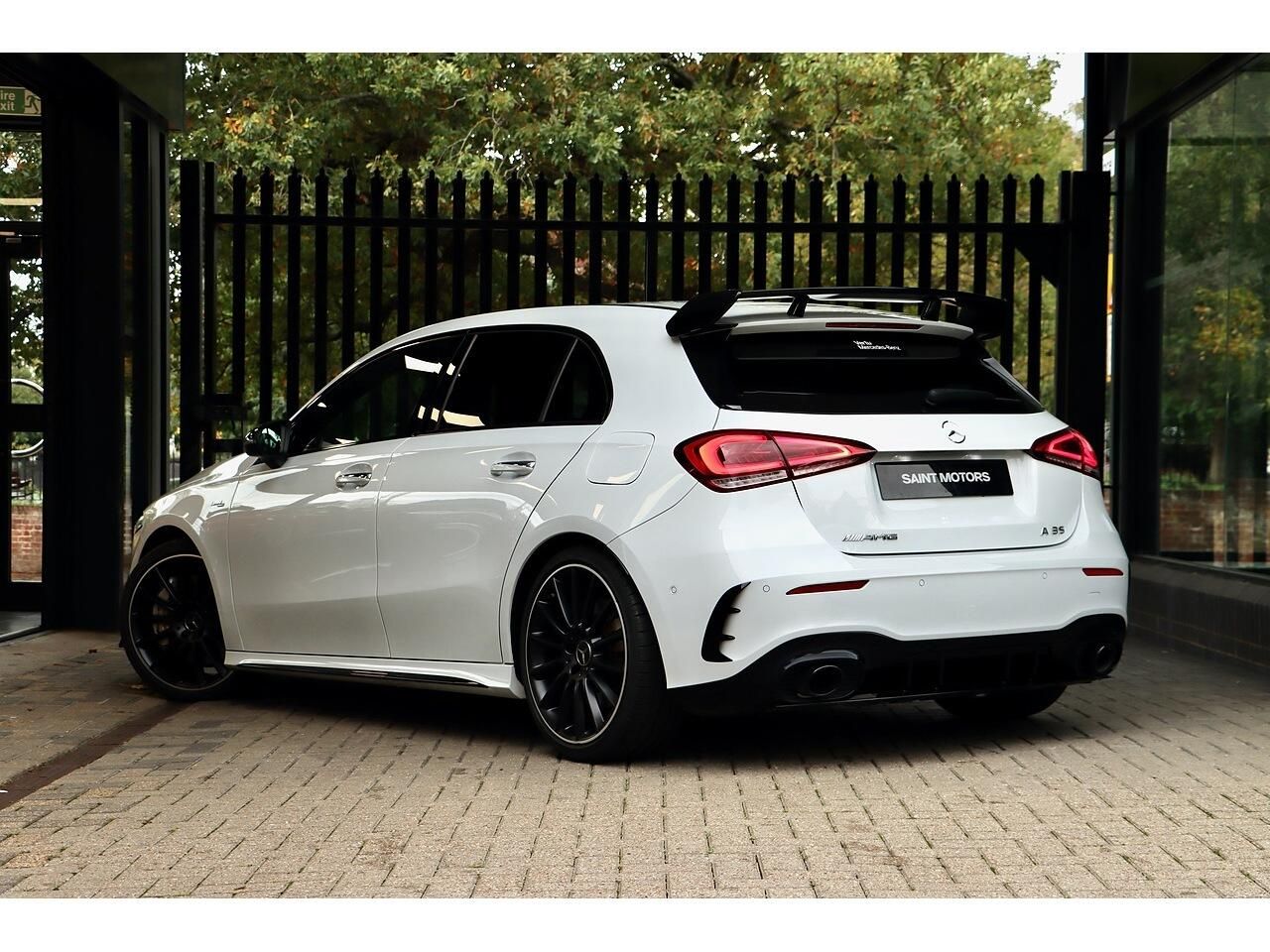 MERCEDES-BENZ A CLASS AMG HATCHBACK A35 4Matic Premium Plus 5dr Auto for sale UK - Slide 9