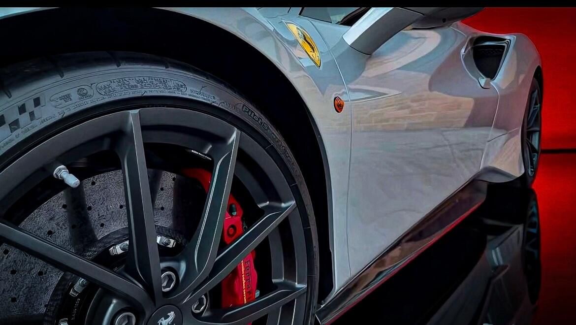 FERRARI 488 PISTA COUPE 2dr Auto for sale UK - Slide 3