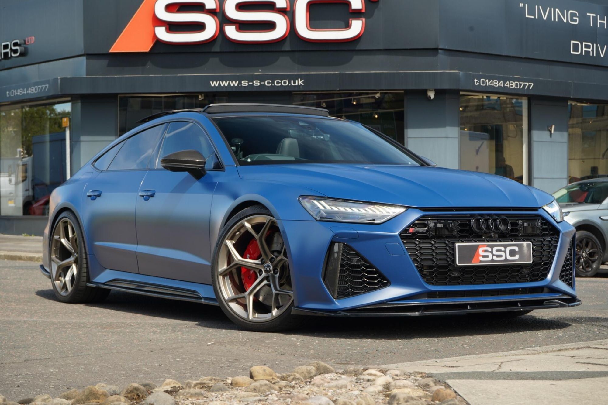 Audi RS Q8 Suv TFSI 640 Performance Carbon Vorsprung Quattro Tiptronic 5 Door Auto for sale UK