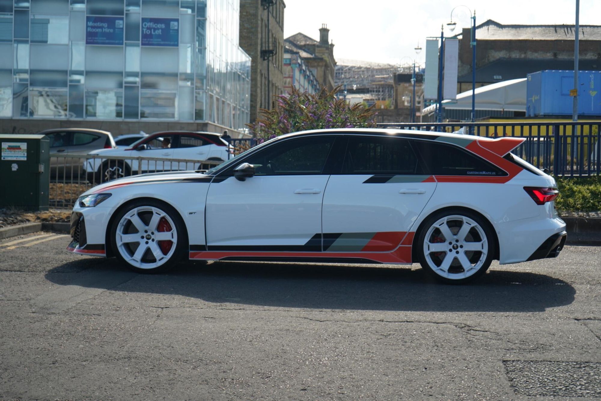 AUDI RS6 RS 6 AVANT SPECIAL EDITION RS 6 TFSI Quattro GT 5dr Tiptronic for sale UK - Slide 7