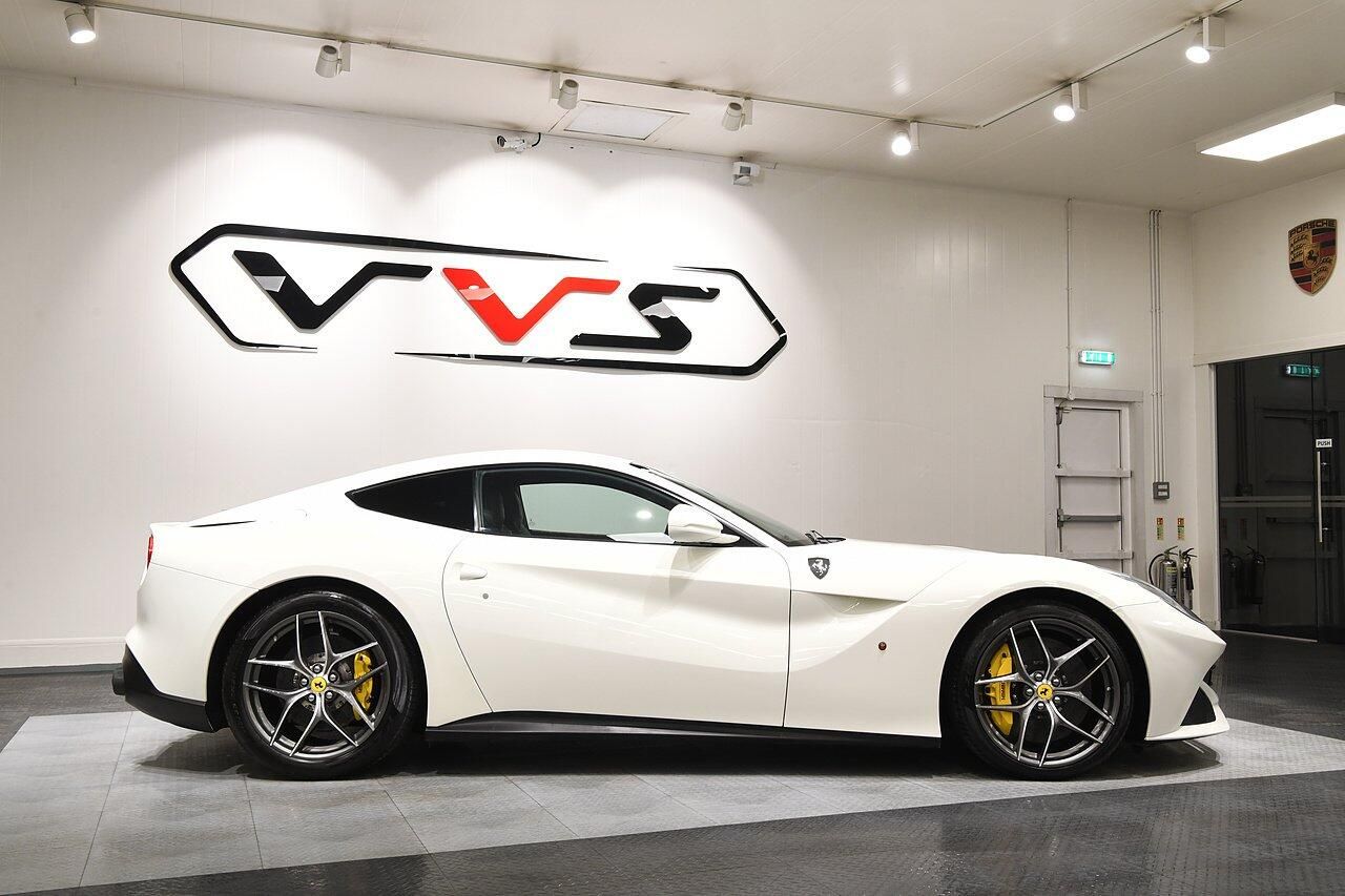 FERRARI F12 BERLINETTA COUPE 2dr Auto [HELE] for sale UK - Slide 2