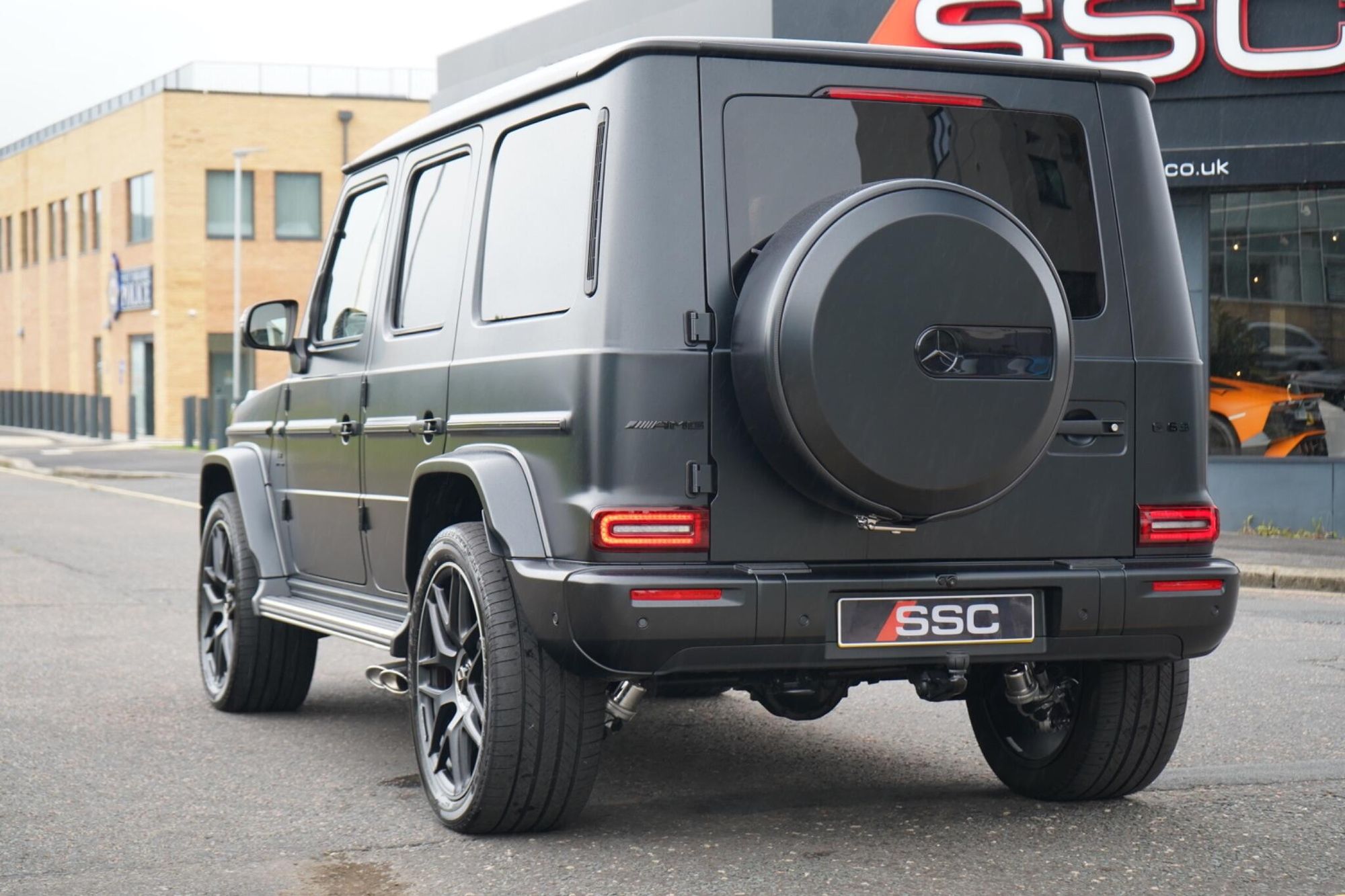 MERCEDES-BENZ G CLASS AMG STATION WAGON SPECIAL EDITIONS G63 Magno Edition 5dr 9G-Tronic for sale UK - Slide 10