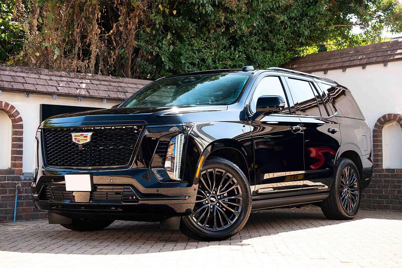 CADILLAC ESCALADE STATION WAGON 6.2 V8 Sport Platinum 5dr Auto for sale UK