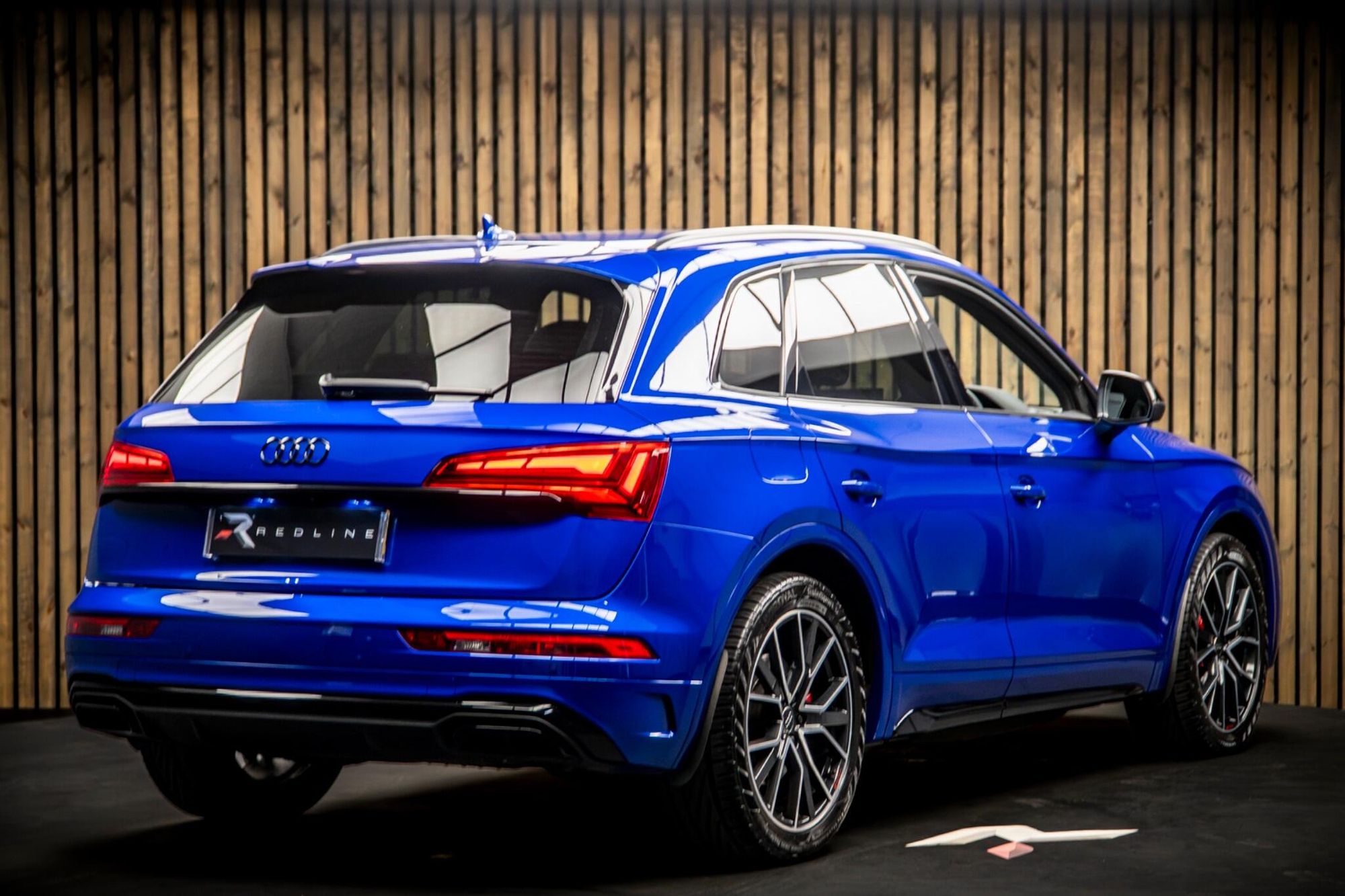 AUDI Q5 ESTATE SPECIAL EDITIONS 45 TFSI Quattro Edition 1 5dr S Tronic for sale UK - Slide 4