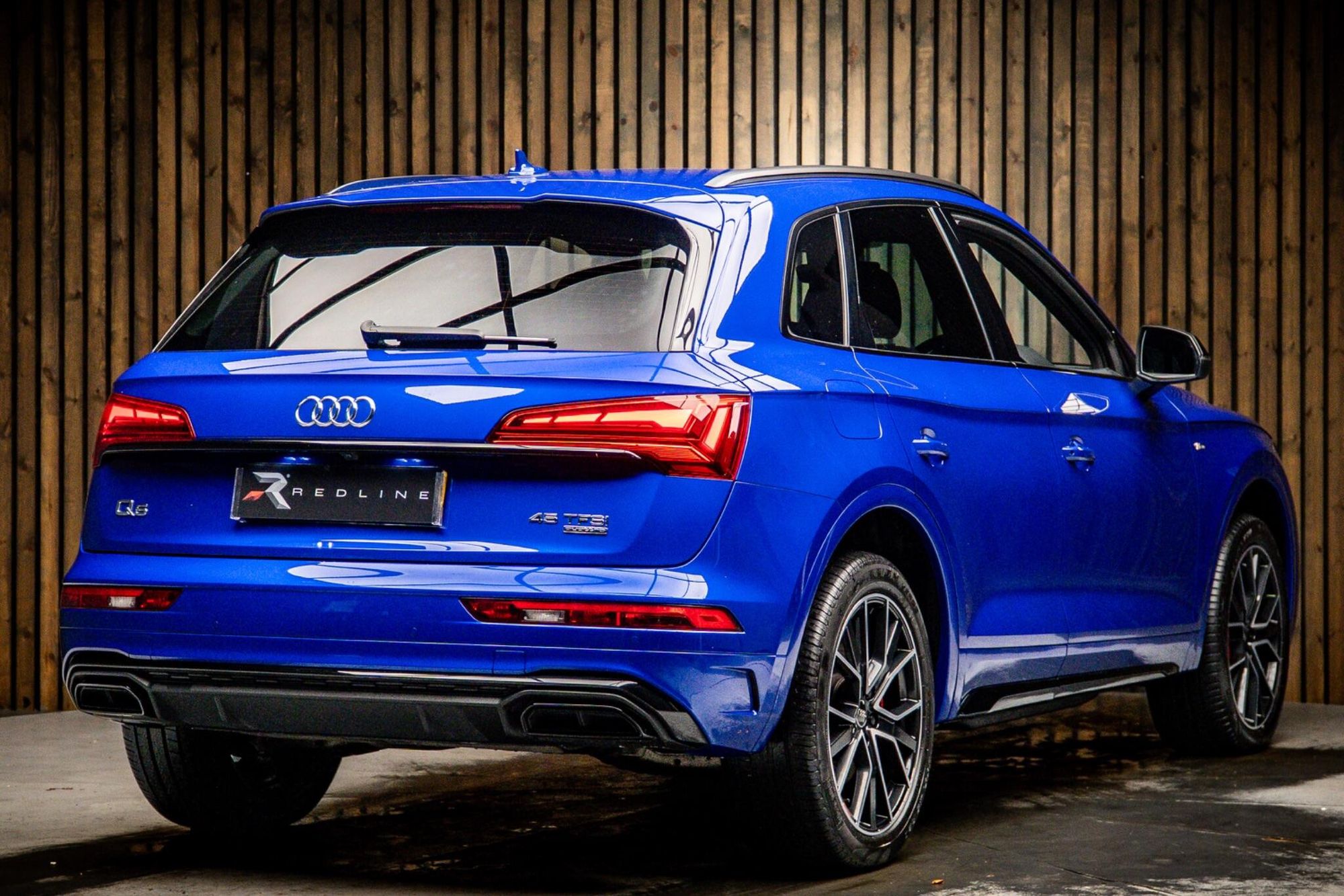 AUDI Q5 ESTATE SPECIAL EDITIONS 45 TFSI Quattro Edition 1 5dr S Tronic for sale UK - Slide 4