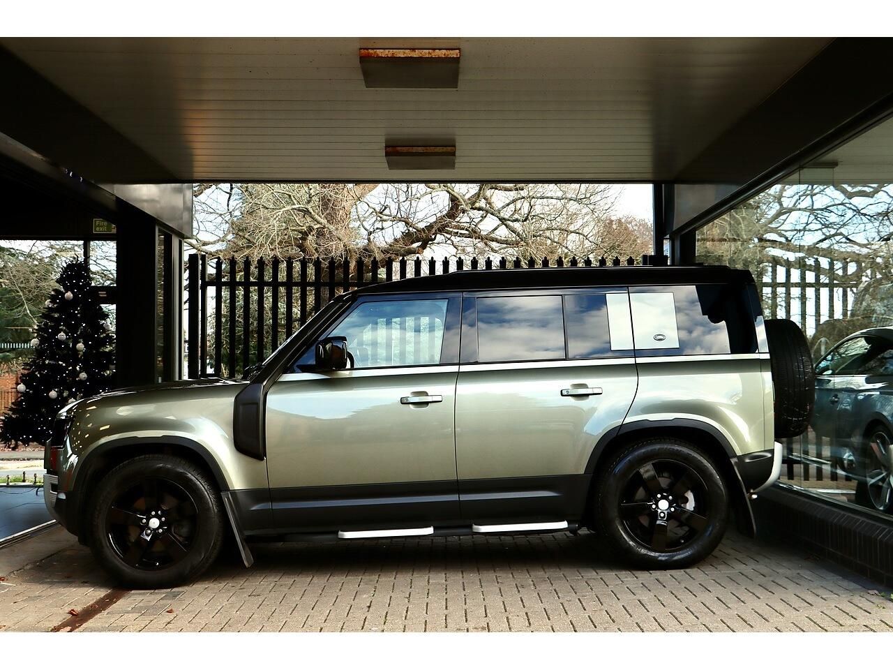 LAND ROVER DEFENDER ESTATE SPECIAL EDITIONS 2.0 D240 First Edition 110 5dr Auto for sale UK - Slide 10