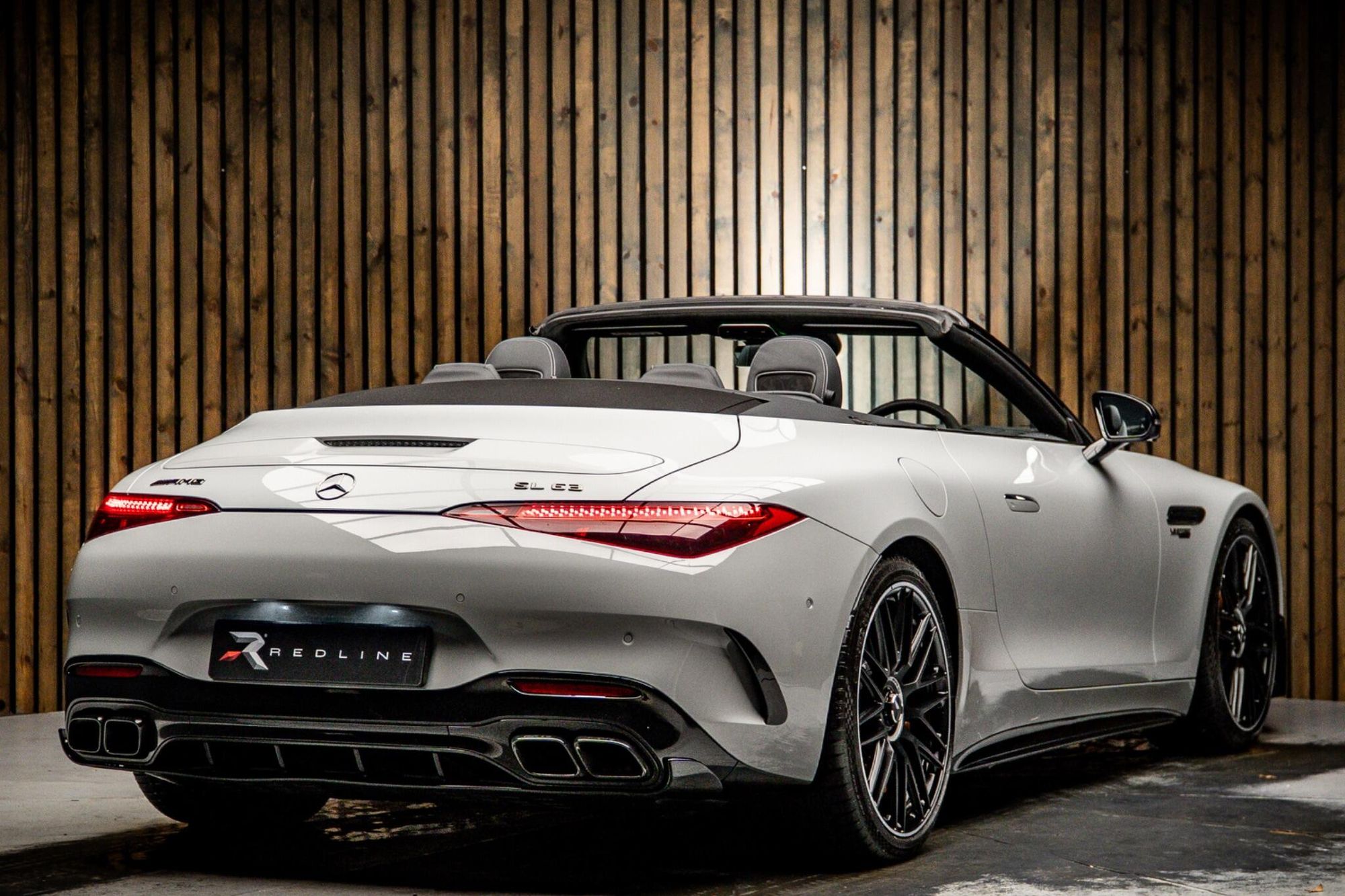 MERCEDES-BENZ SL CLASS SL AMG CONVERTIBLE SL 63 4Matic+ Performance 2dr Auto for sale UK - Slide 4