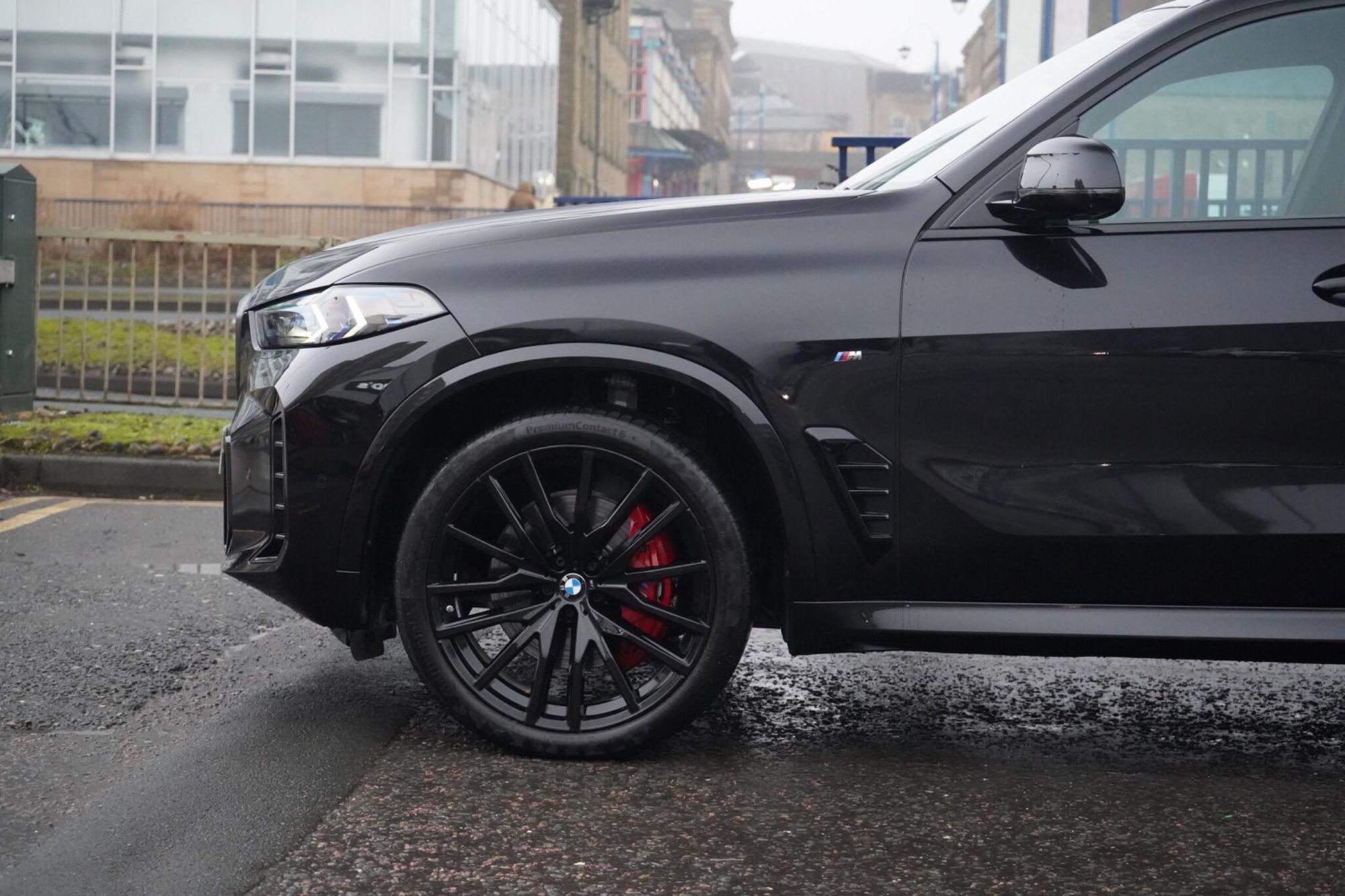 BMW X5 DIESEL ESTATE xDrive40d MHT M Sport 5dr Auto for sale UK - Slide 10