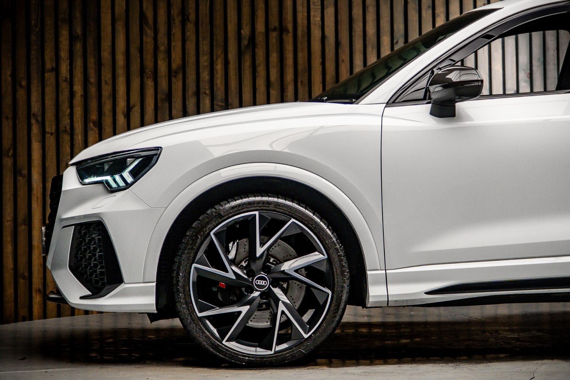 AUDI RS Q3 ESTATE RS Q3 TFSI Quattro Vorsprung 5dr S Tronic for sale UK - Slide 9