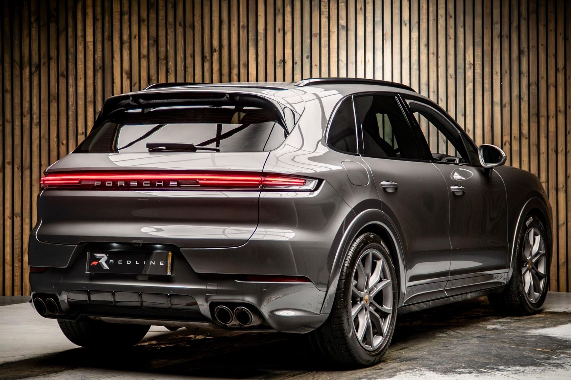 PORSCHE CAYENNE ESTATE S 5dr Tiptronic S for sale UK - Slide 4