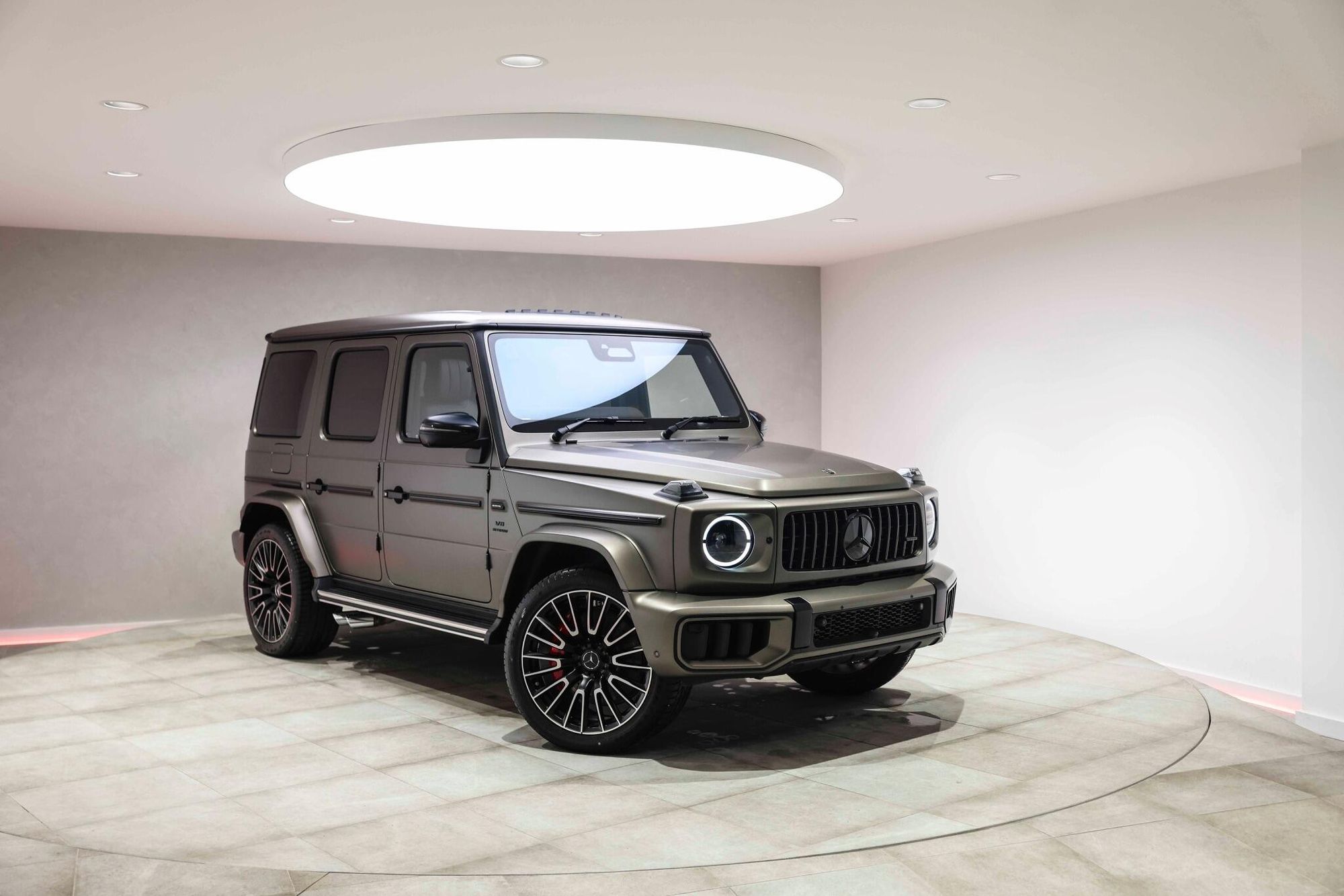 MERCEDES-BENZ G CLASS AMG STATION WAGON SPECIAL EDITIONS G63 Magno Edition 5dr 9G-Tronic for sale UK - Slide 2
