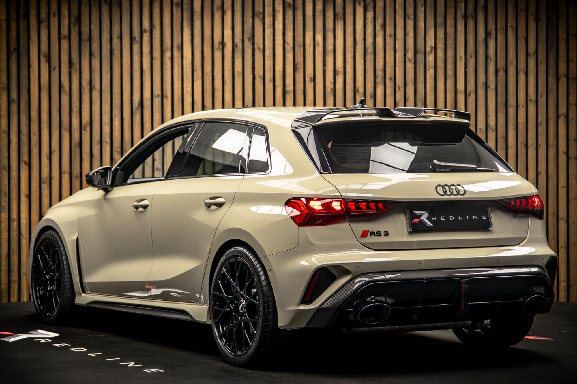AUDI RS3 RS 3 SPORTBACK RS 3 TFSI Quattro Carbon Vorsprung 5dr S Tronic for sale UK - Slide 3