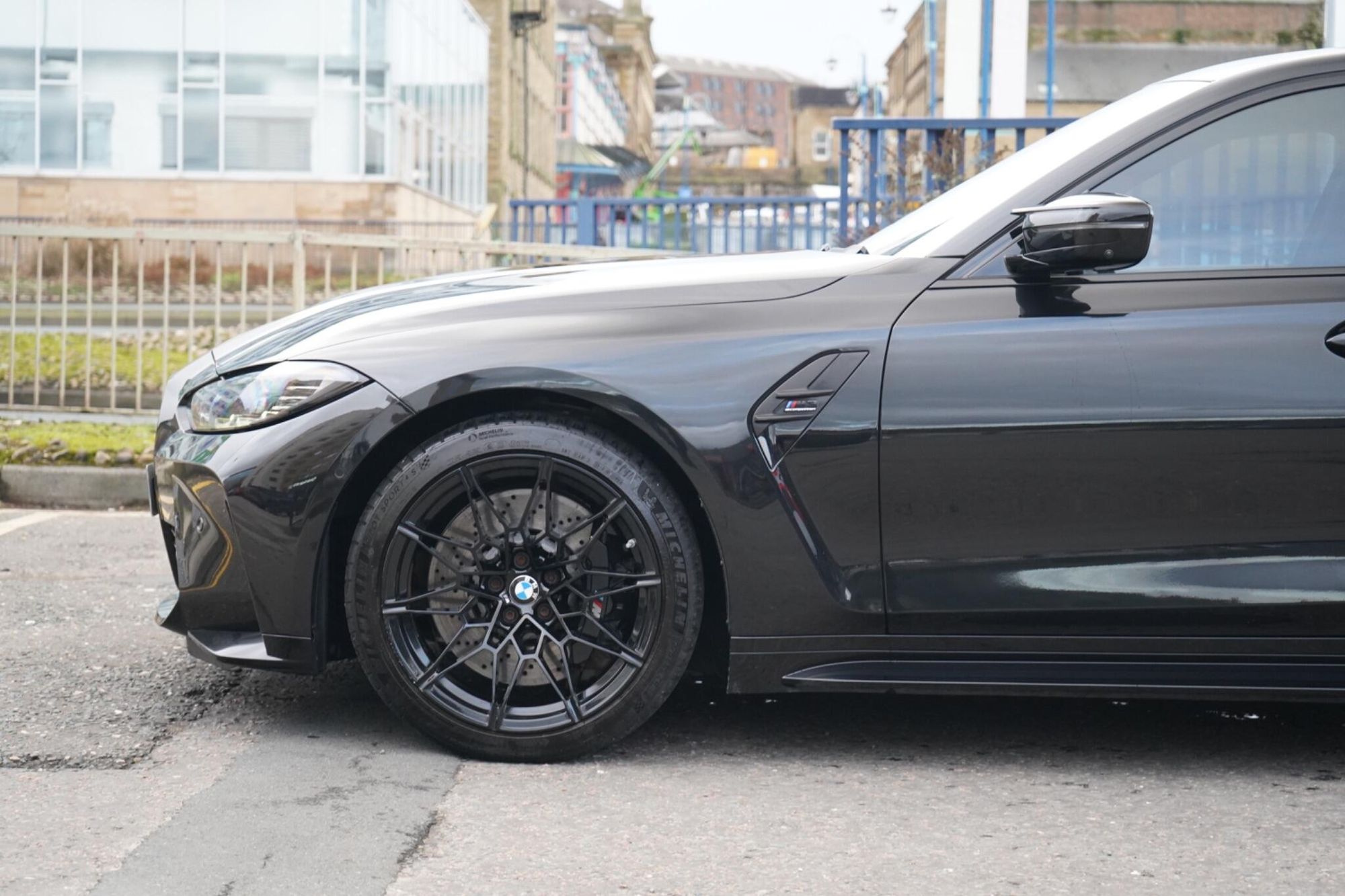 BMW M3 Saloon 3.0 530 Competition M xDrive Steptronic 4 Door Auto for sale UK - Slide 9