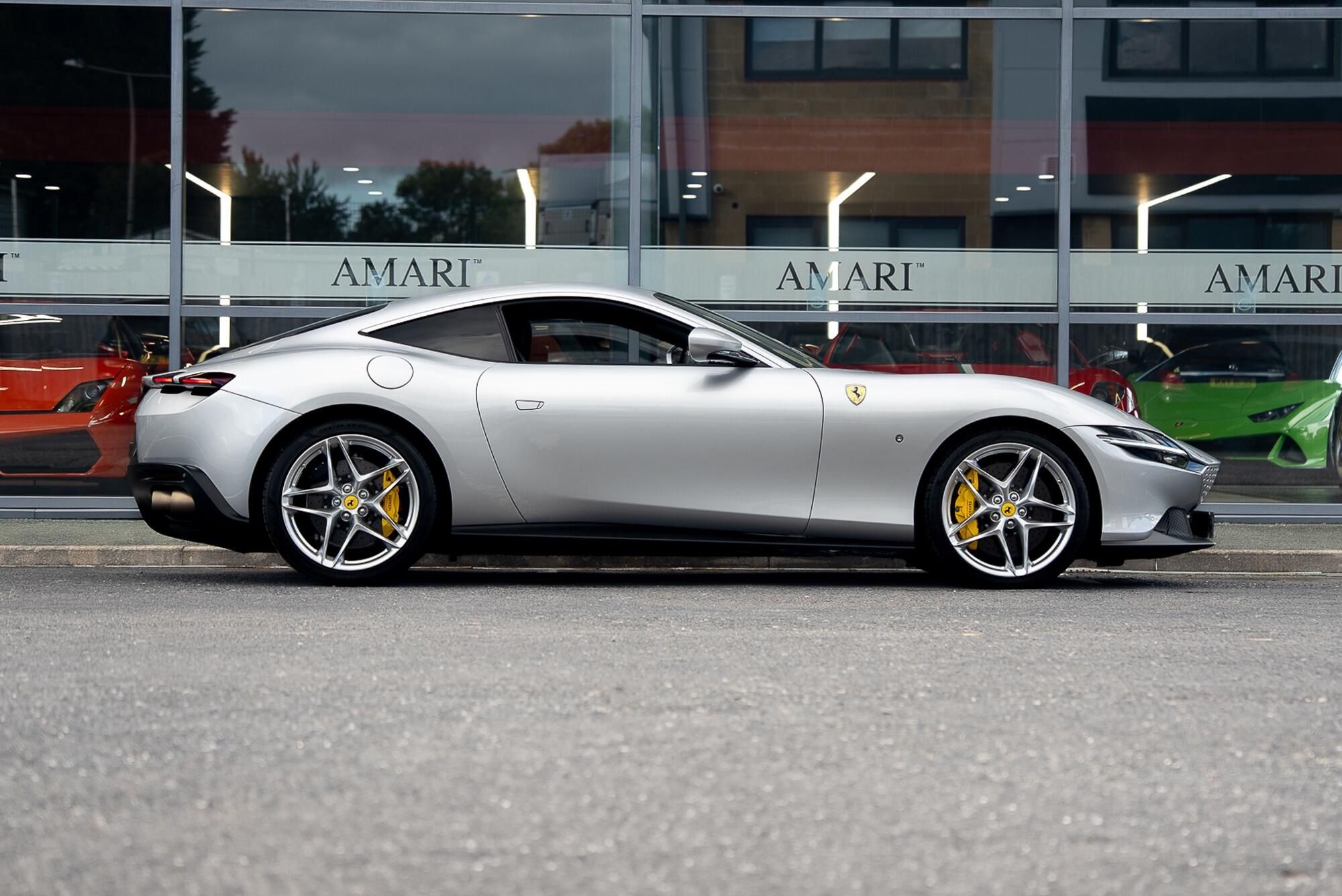 FERRARI ROMA 2dr Auto for sale UK - Slide 2