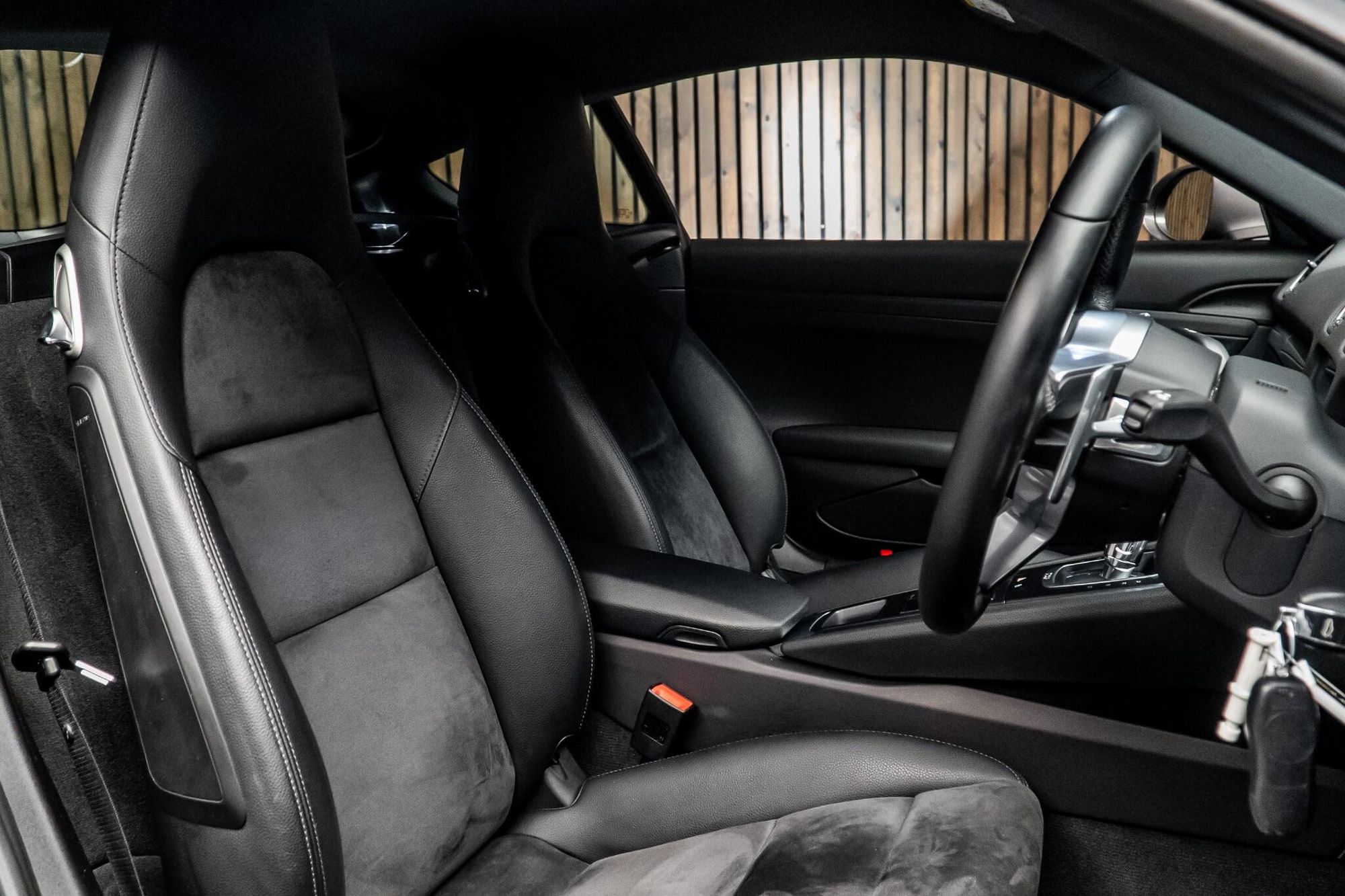 PORSCHE CAYMAN 718 COUPE 2.0 2dr PDK for sale UK - Slide 2