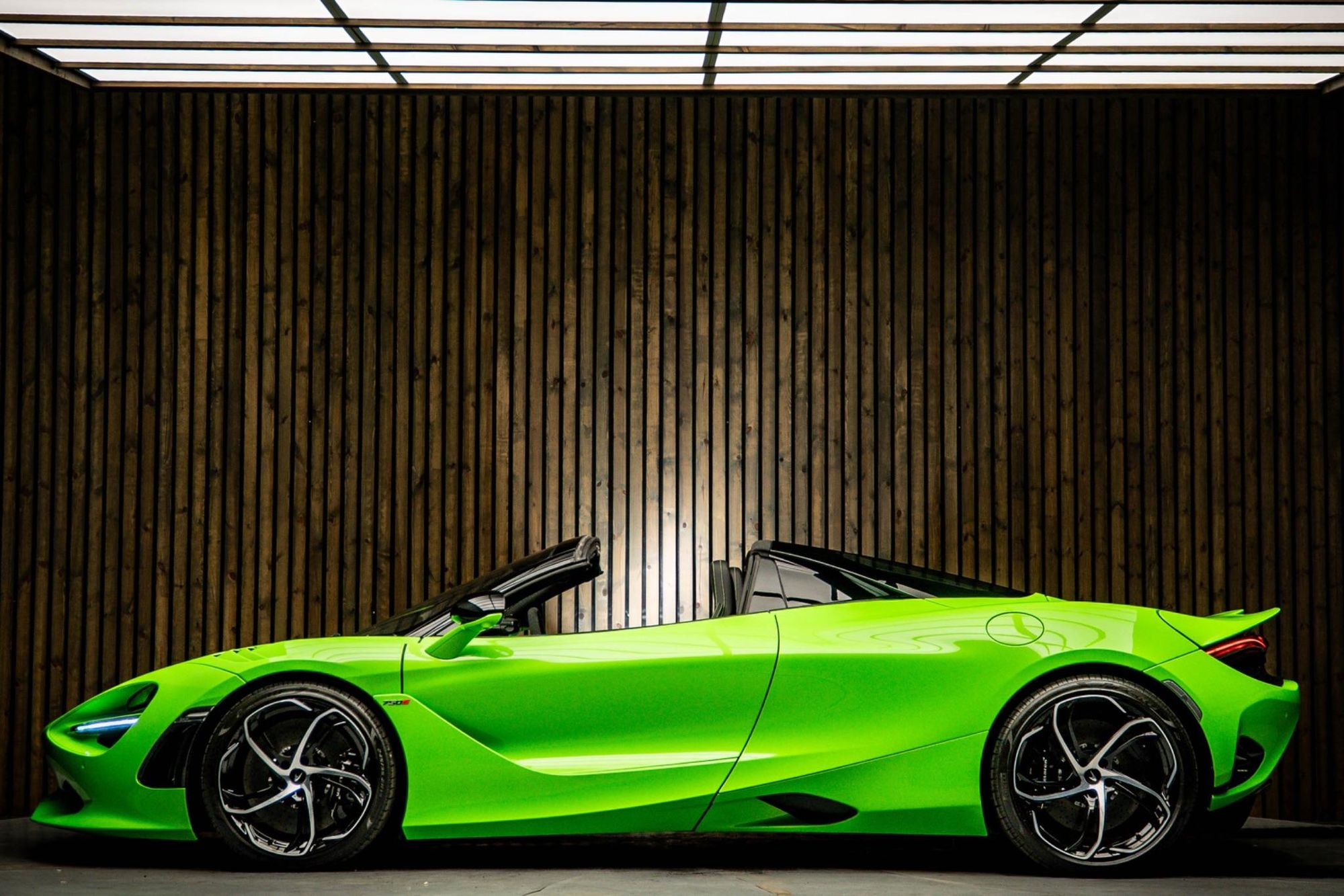 MCLAREN 750 S SPIDER V8 2dr SSG Auto for sale UK - Slide 7