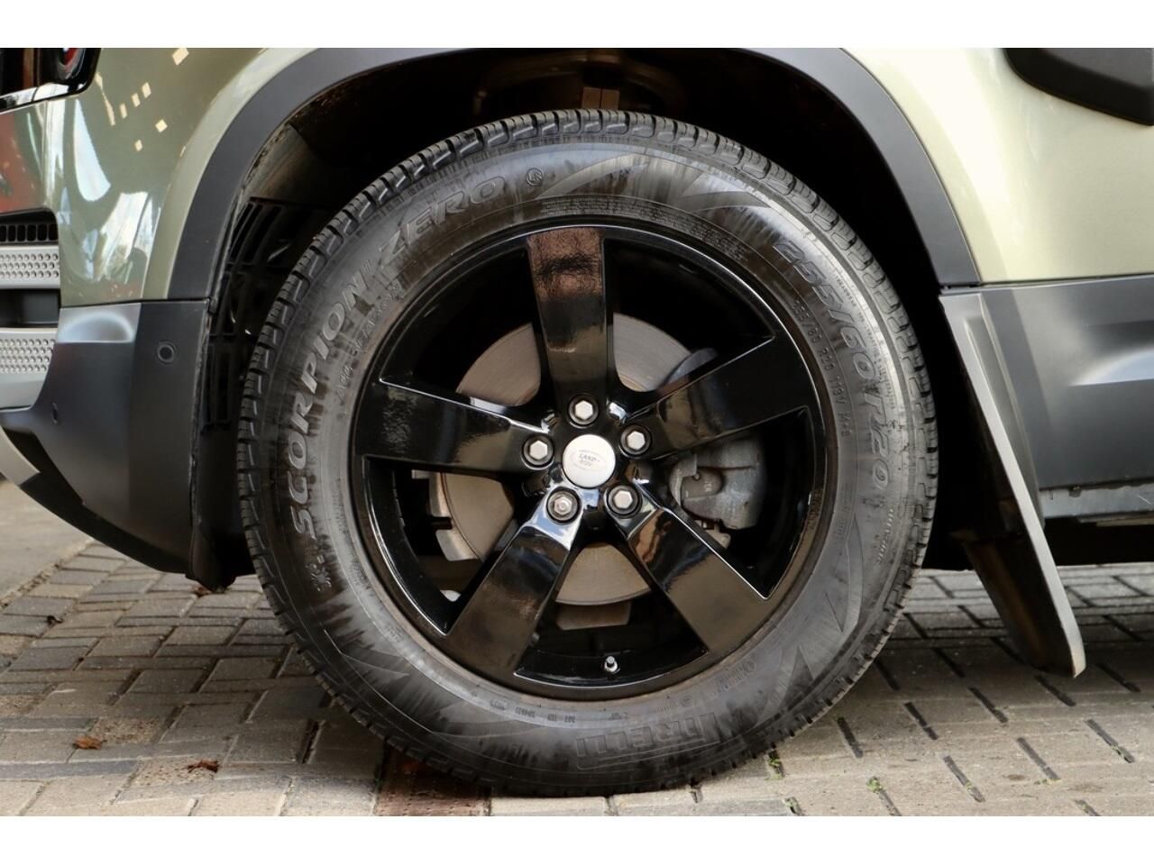 LAND ROVER DEFENDER ESTATE SPECIAL EDITIONS 2.0 D240 First Edition 110 5dr Auto for sale UK - Slide 10