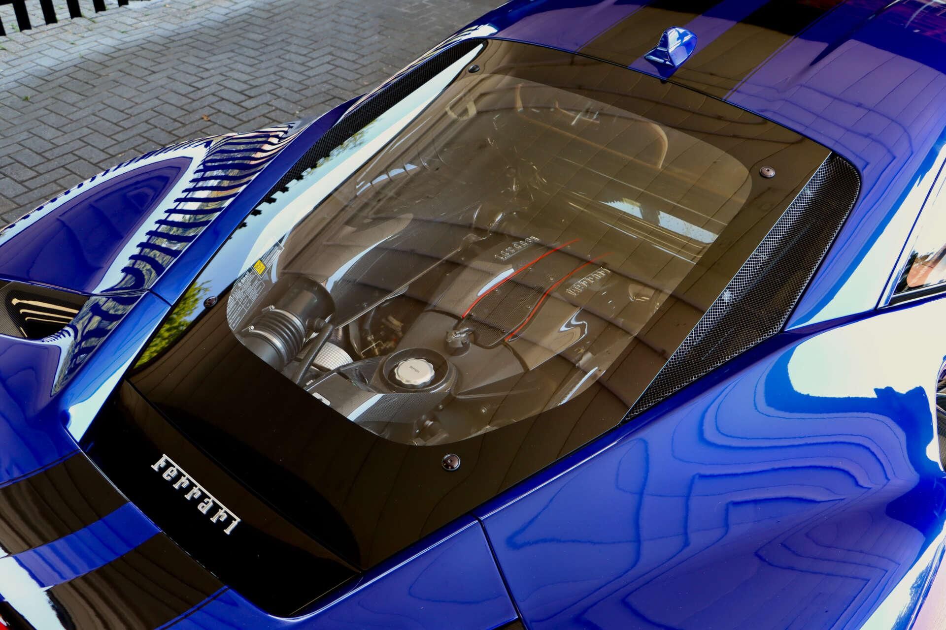 FERRARI 488 PISTA COUPE 2dr Auto for sale UK - Slide 9